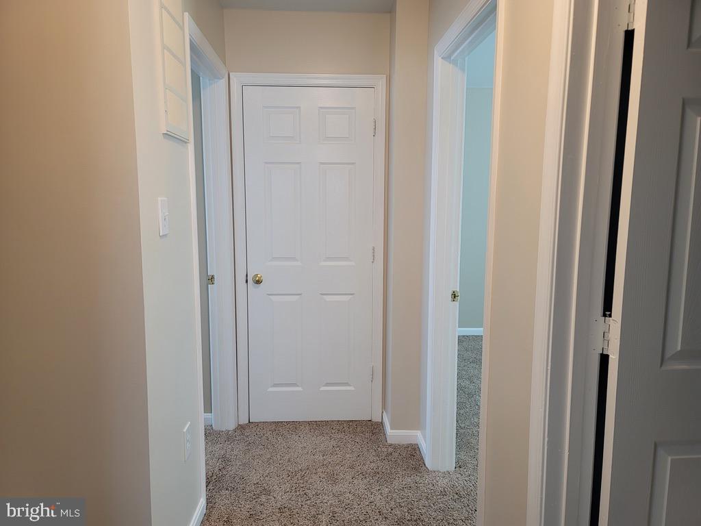 STONE RIVER - Residential Lease