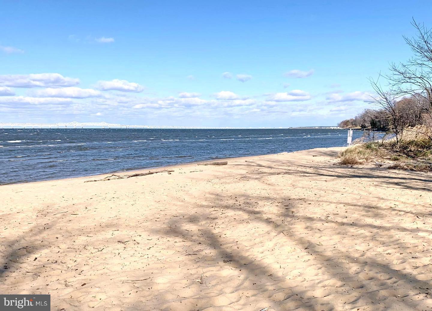 QUEEN ANNE COLONY - Residential Lease