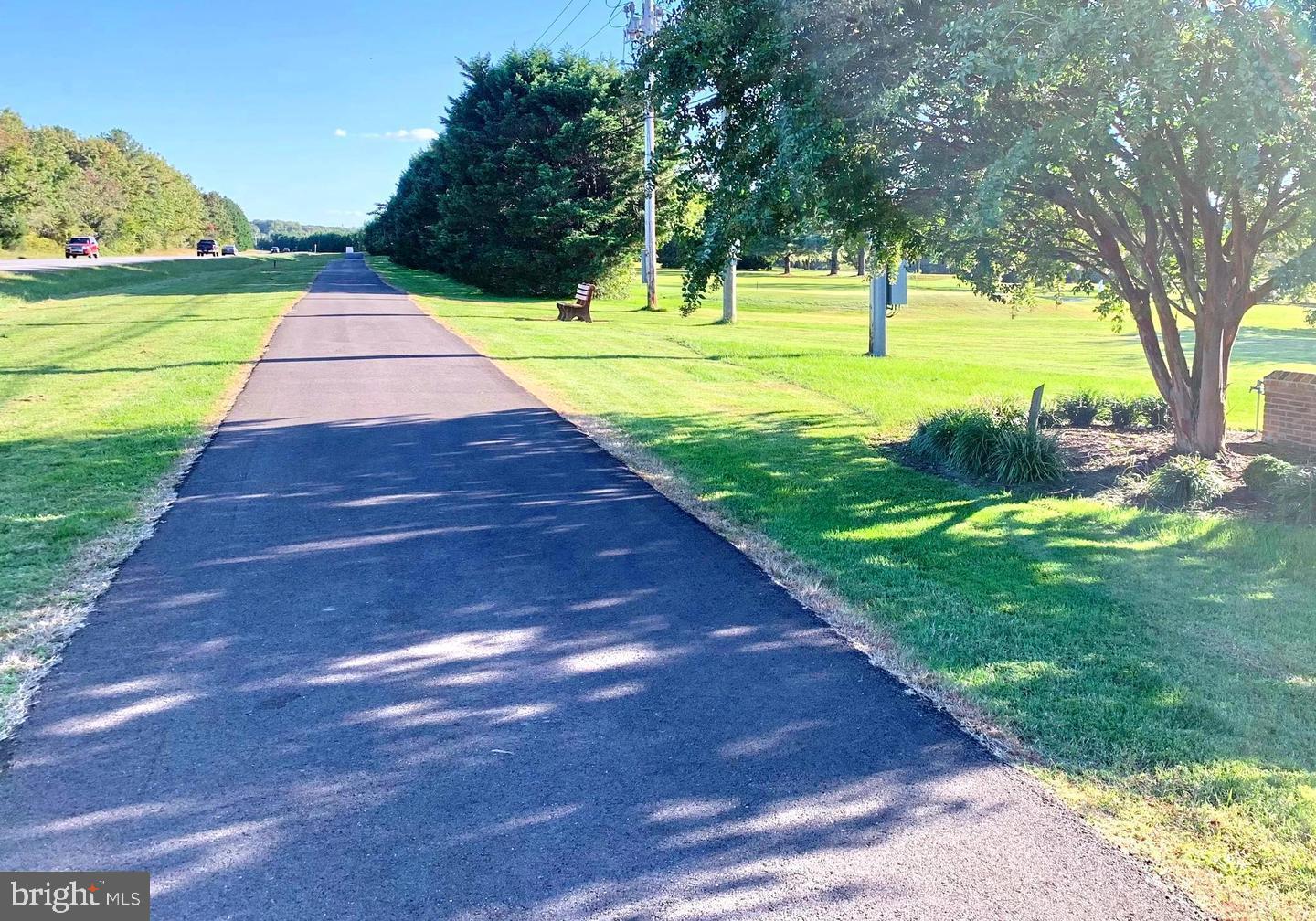 QUEEN ANNE COLONY - Residential Lease