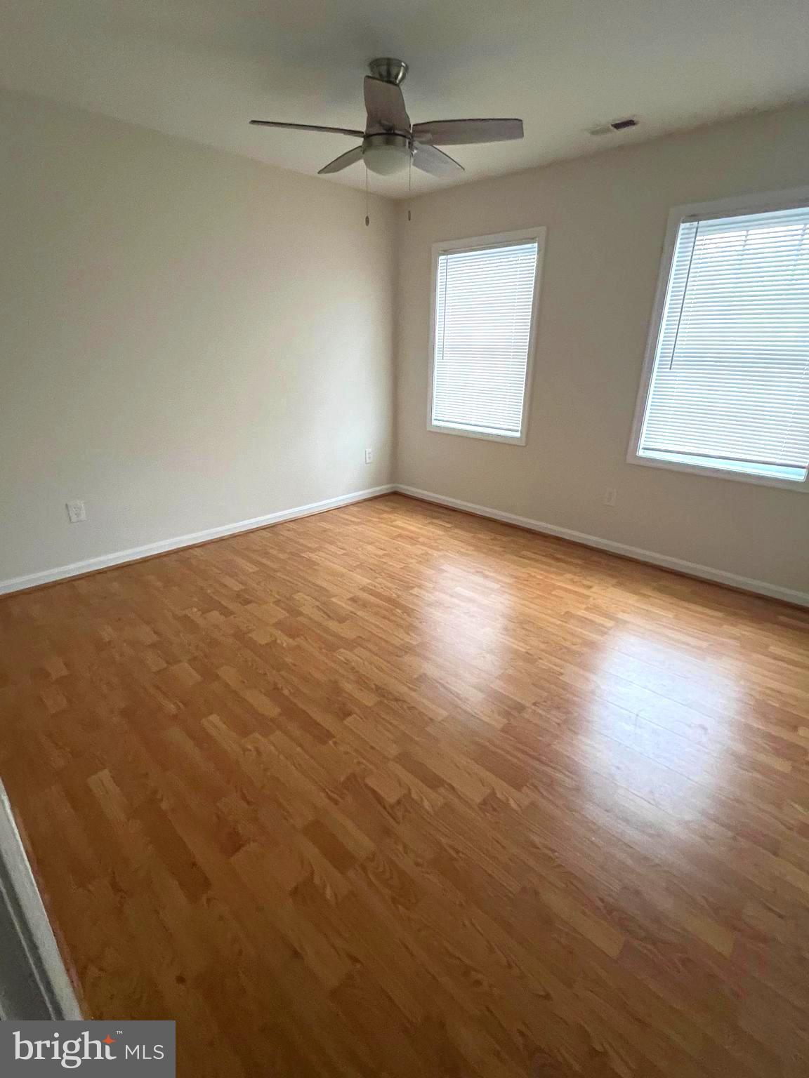 QUEEN ANNE COLONY - Residential Lease