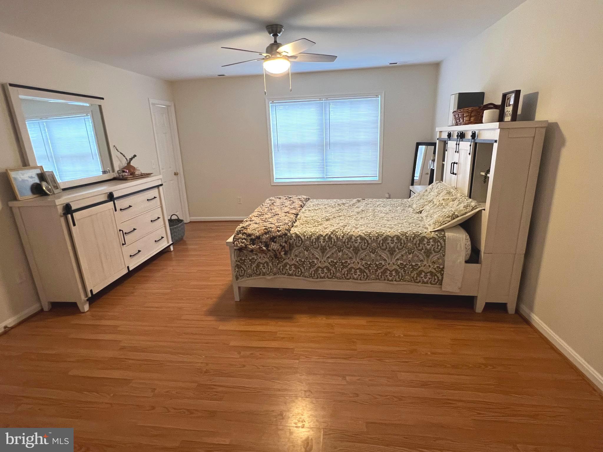 QUEEN ANNE COLONY - Residential Lease