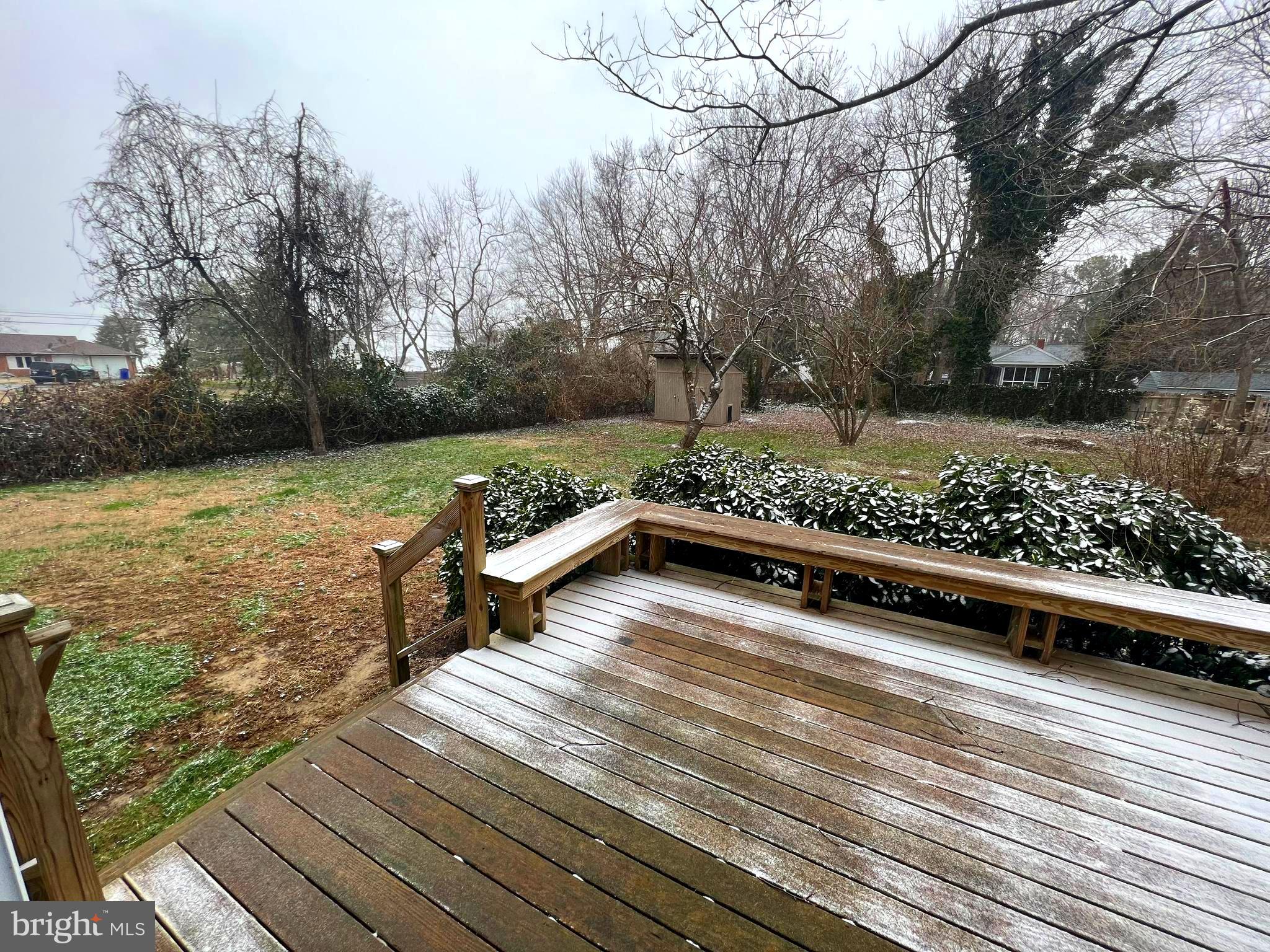 QUEEN ANNE COLONY - Residential Lease