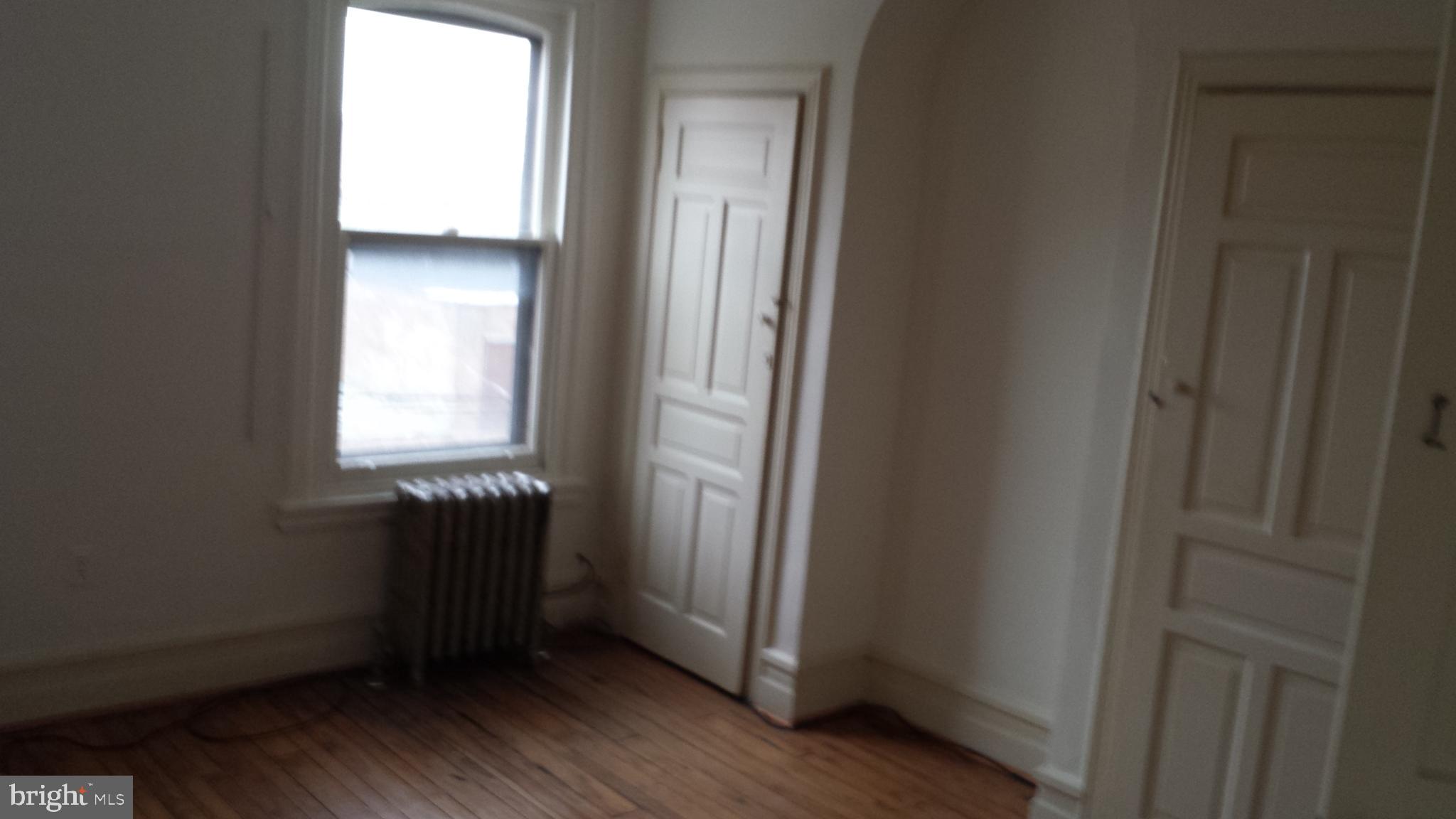 ART MUSEUM AREA - Residential Lease