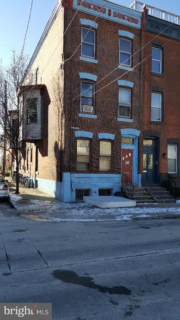 ART MUSEUM AREA - Residential Lease