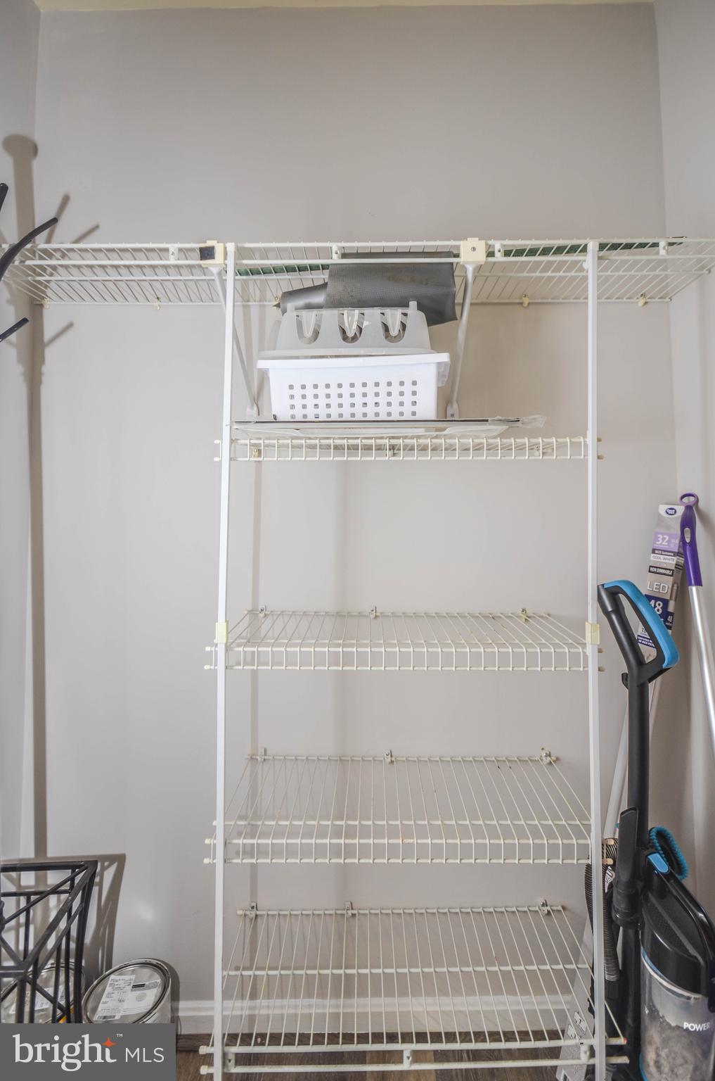 VILLAGE OF MONTGOMERY RUN - Residential