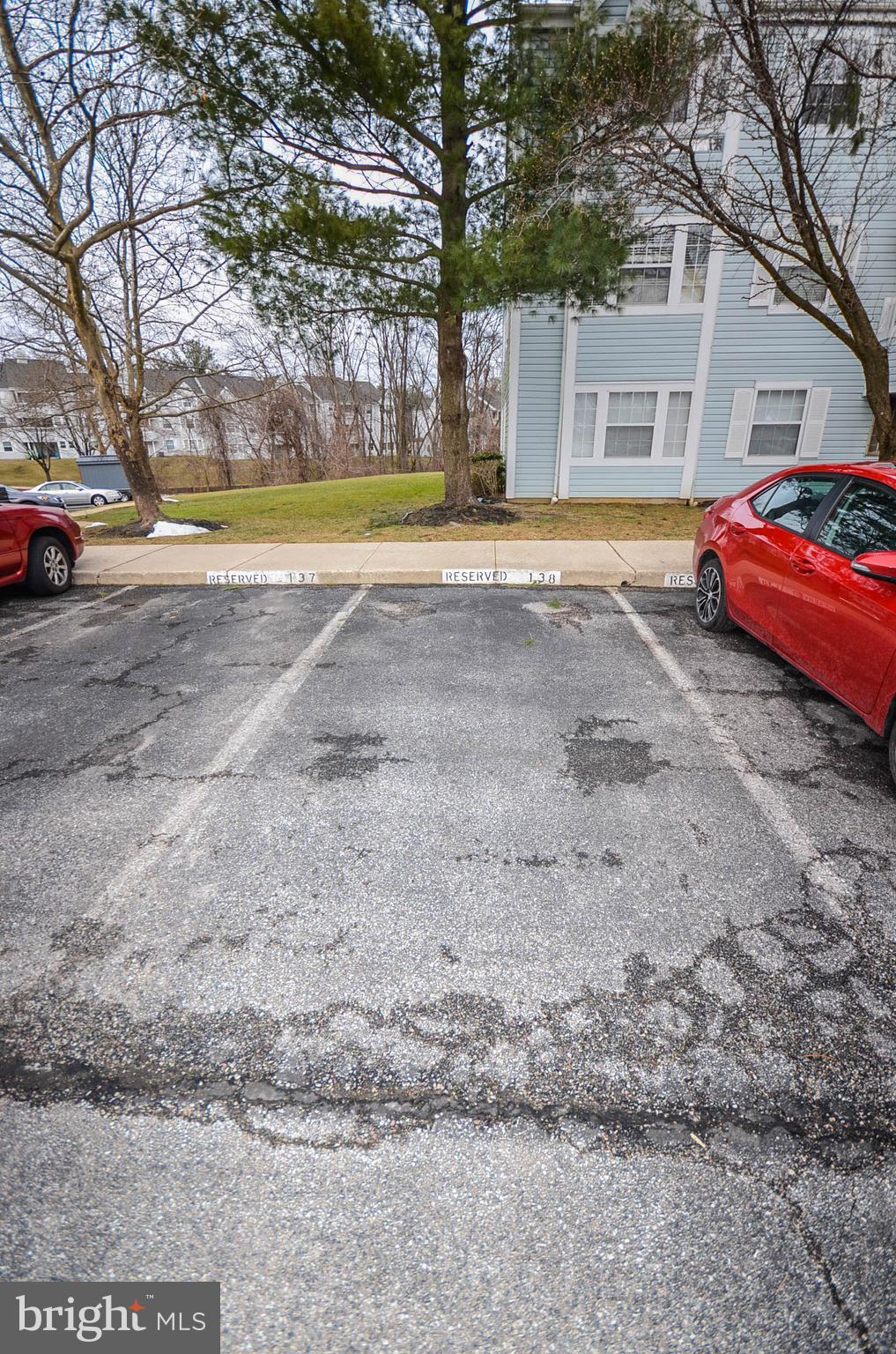 VILLAGE OF MONTGOMERY RUN - Residential