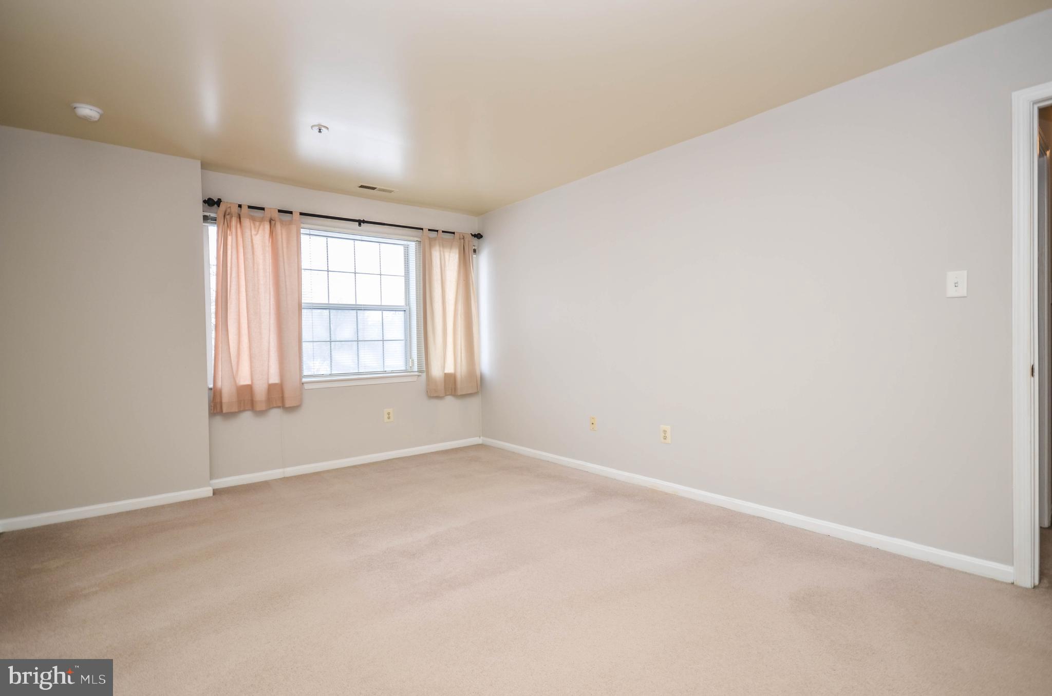 VILLAGE OF MONTGOMERY RUN - Residential