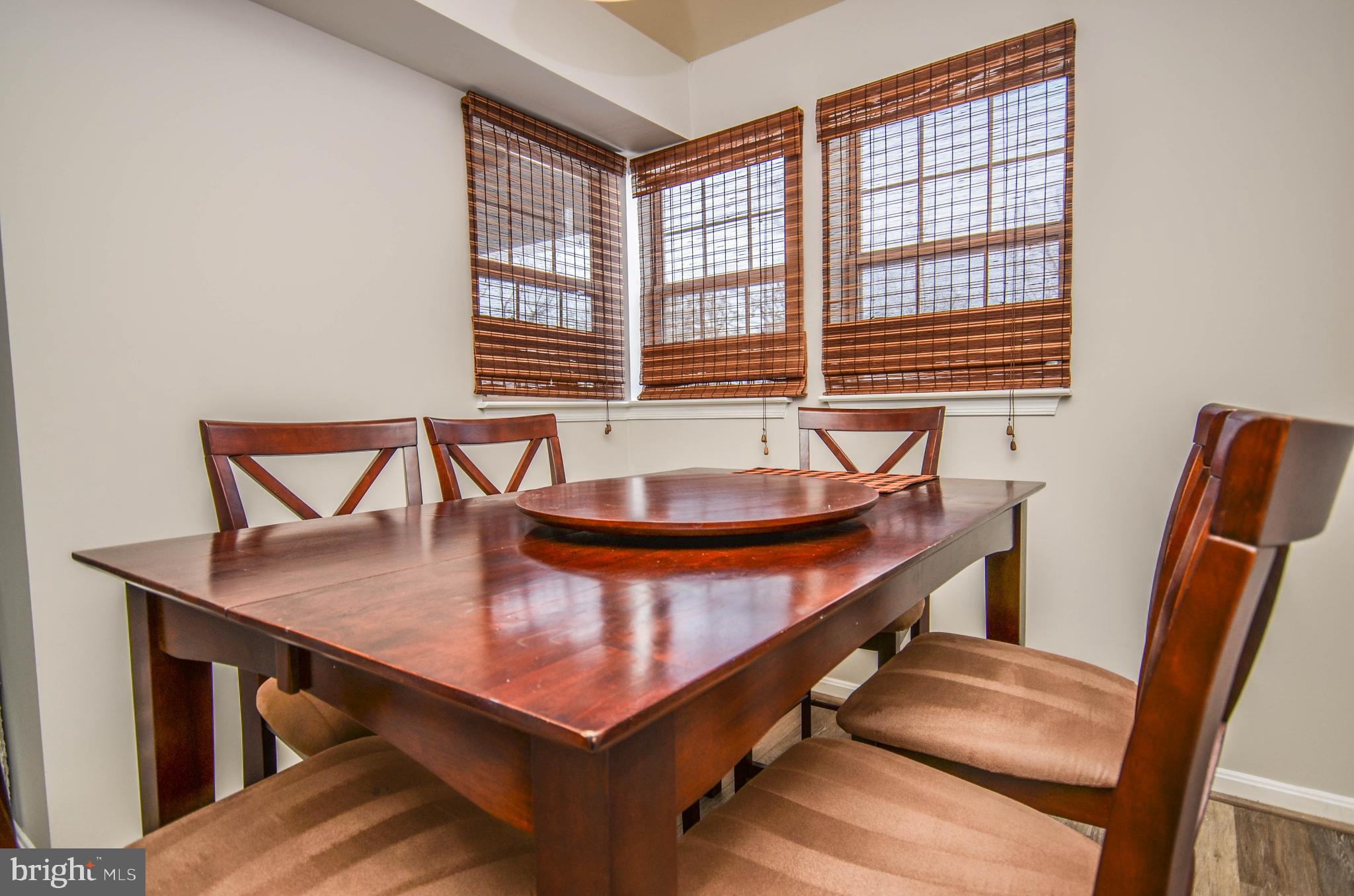 VILLAGE OF MONTGOMERY RUN - Residential