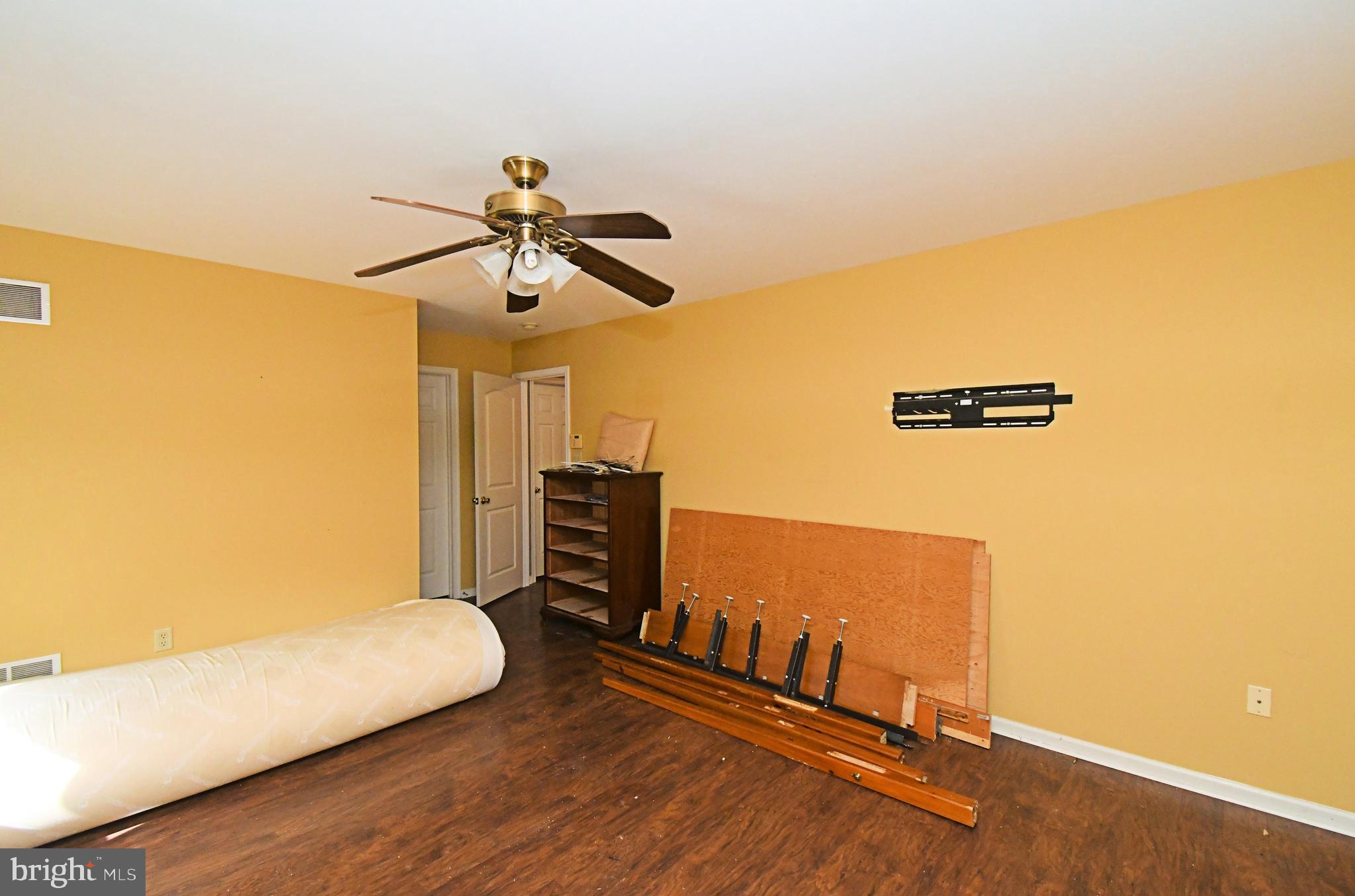 GREENBRIAR - Residential