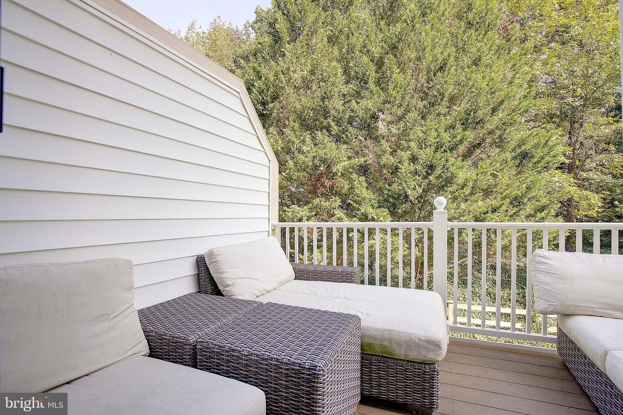 CEDAR GROVE AT CROFTON - Residential