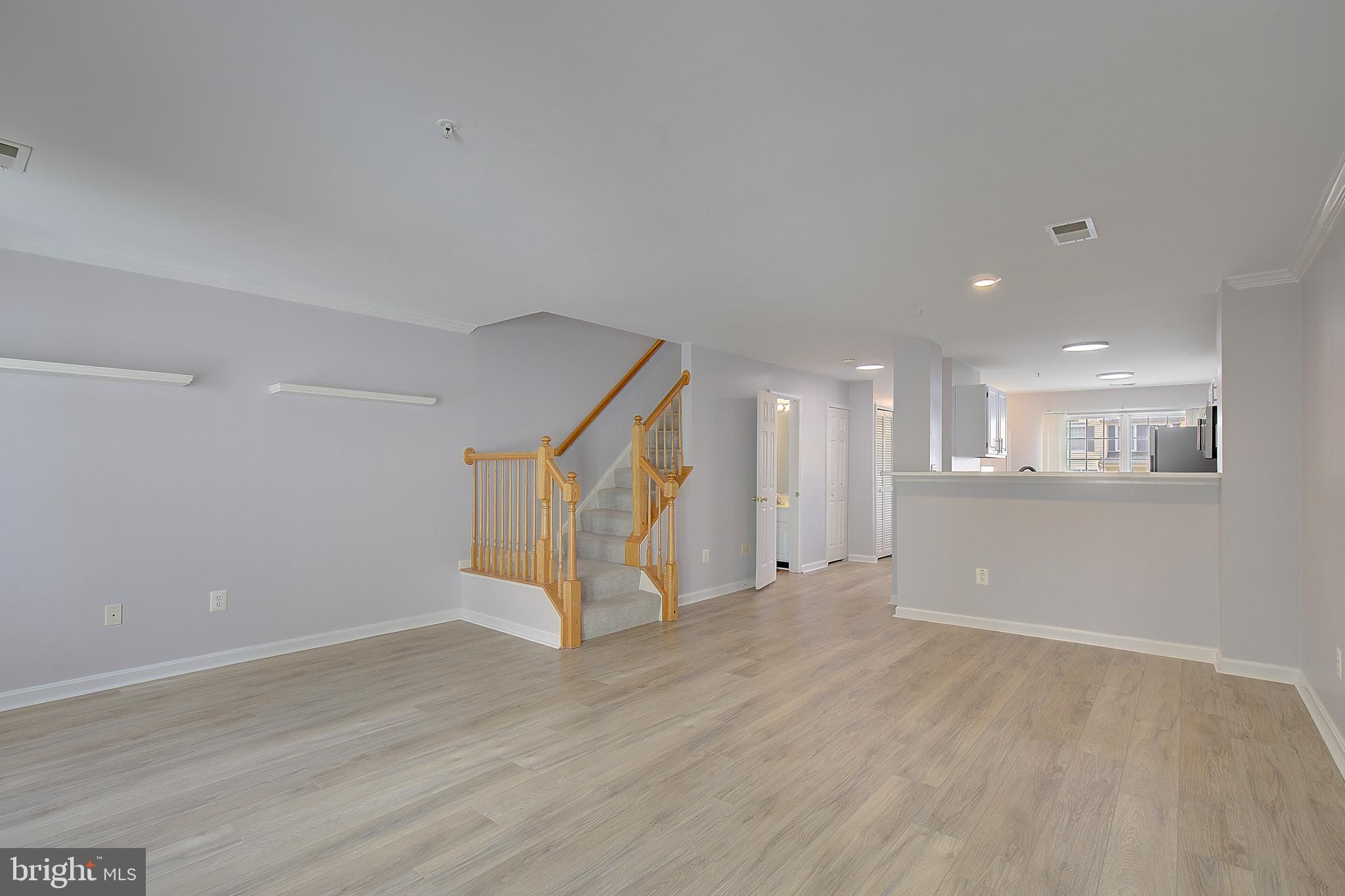 CEDAR GROVE AT CROFTON - Residential