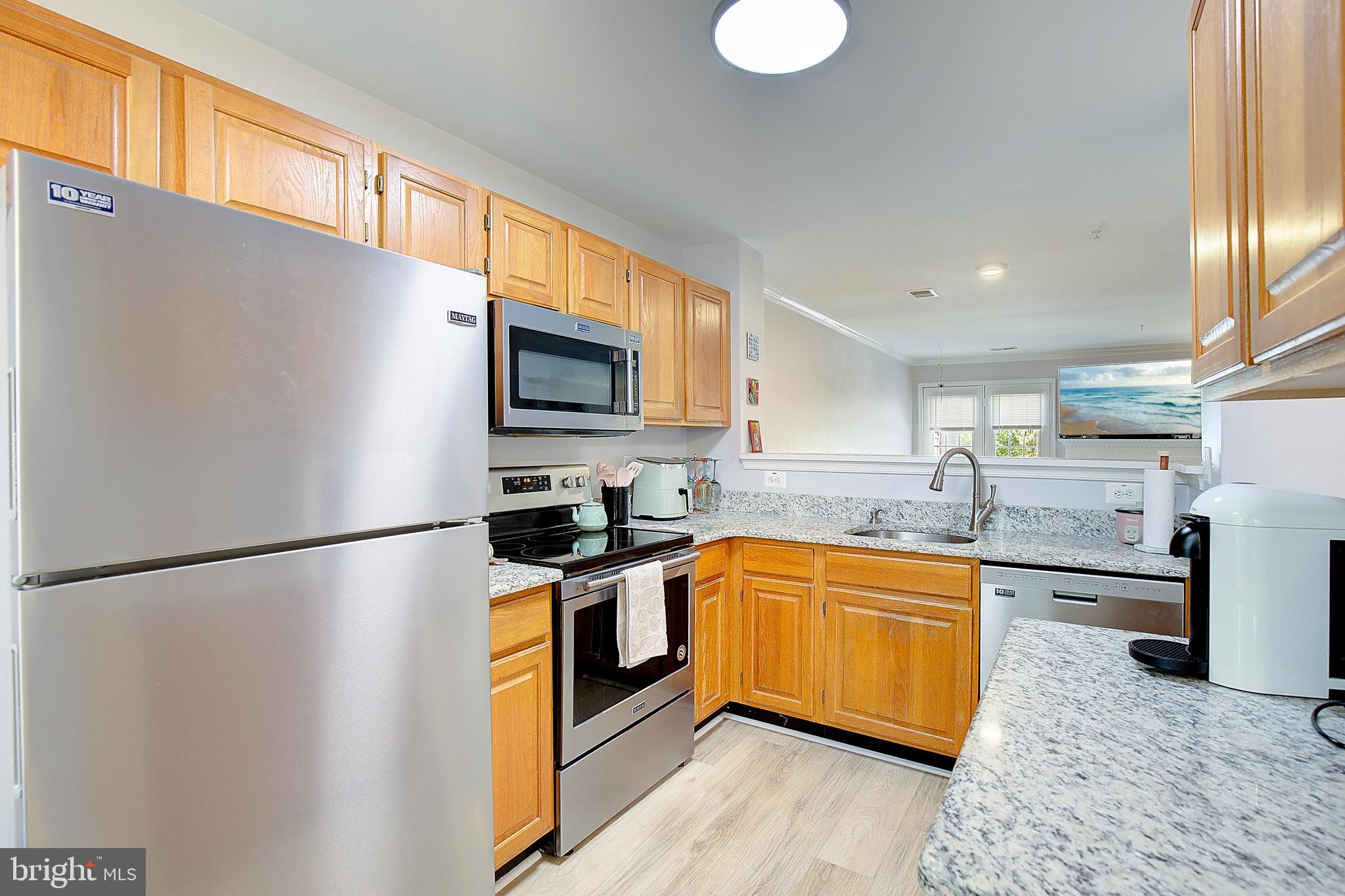 CEDAR GROVE AT CROFTON - Residential