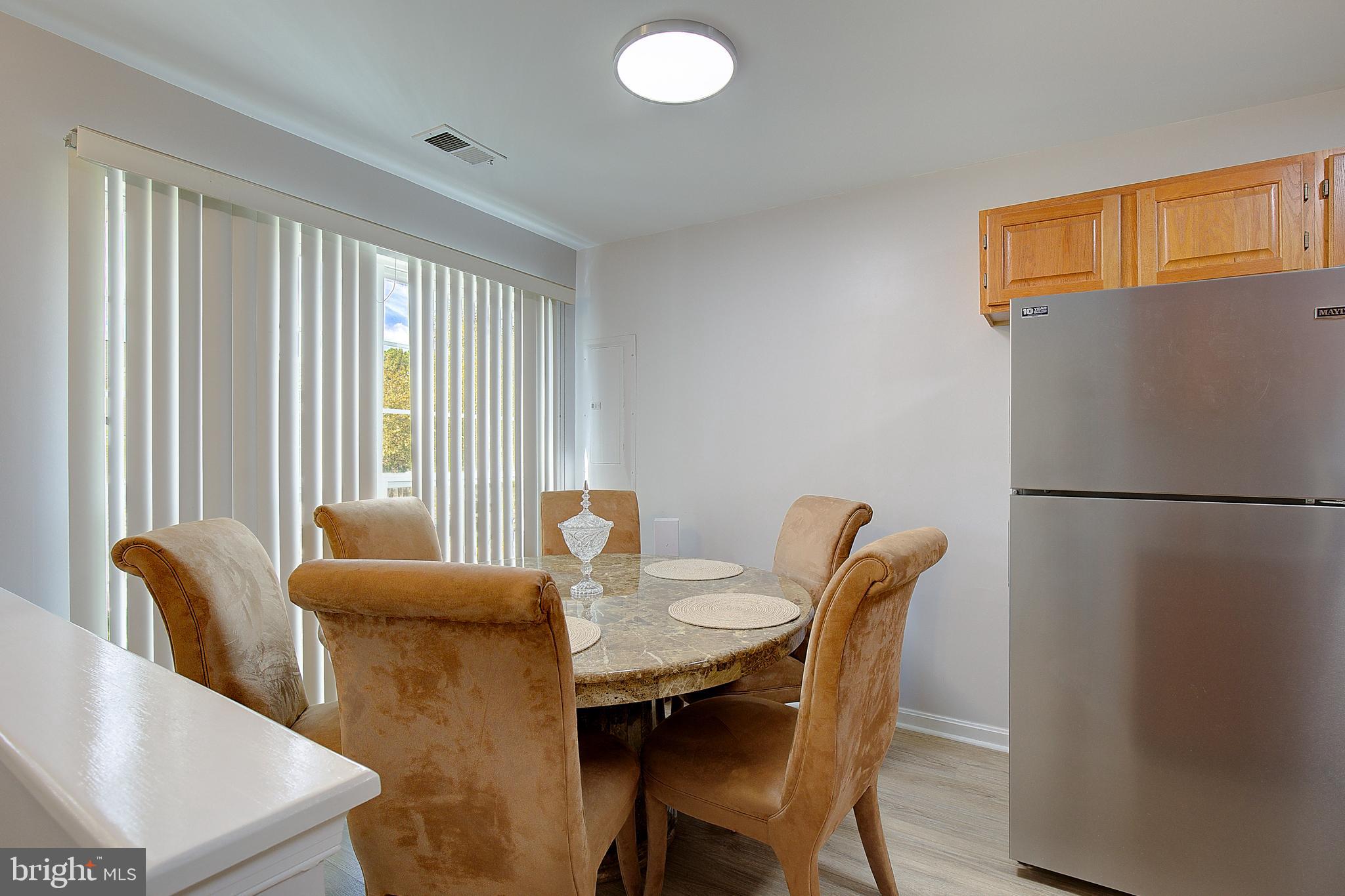 CEDAR GROVE AT CROFTON - Residential