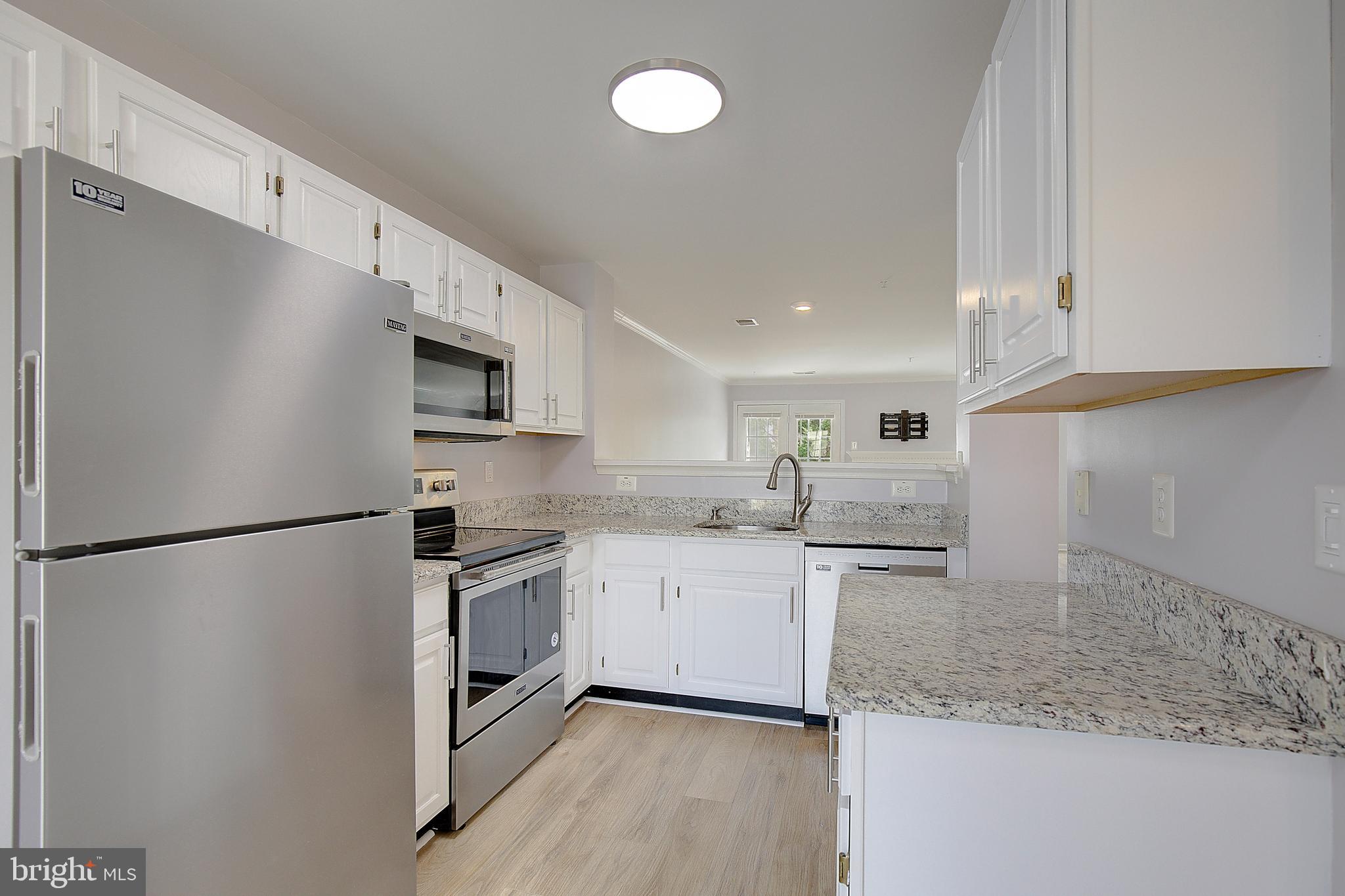 CEDAR GROVE AT CROFTON - Residential