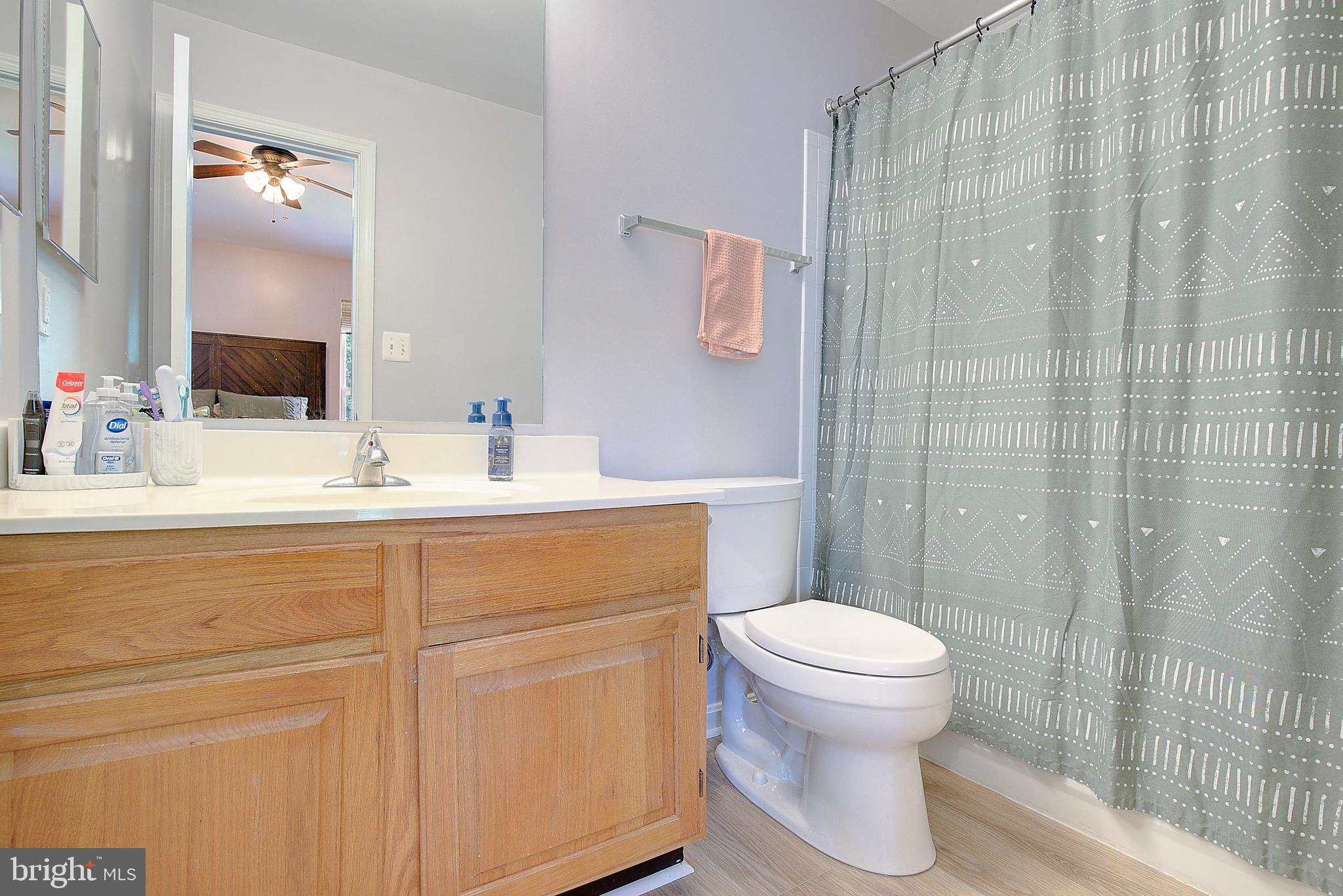 CEDAR GROVE AT CROFTON - Residential