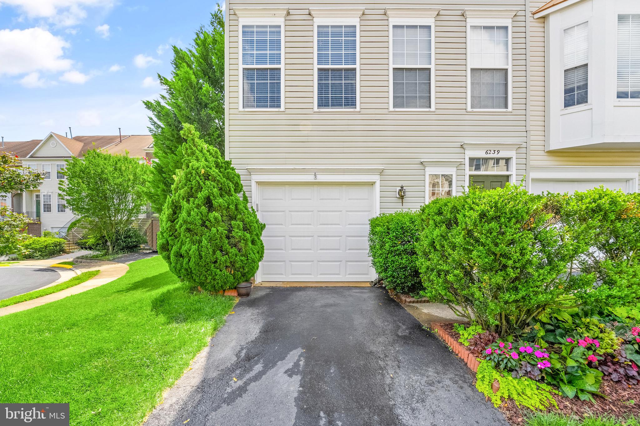 BRYARTON - Residential