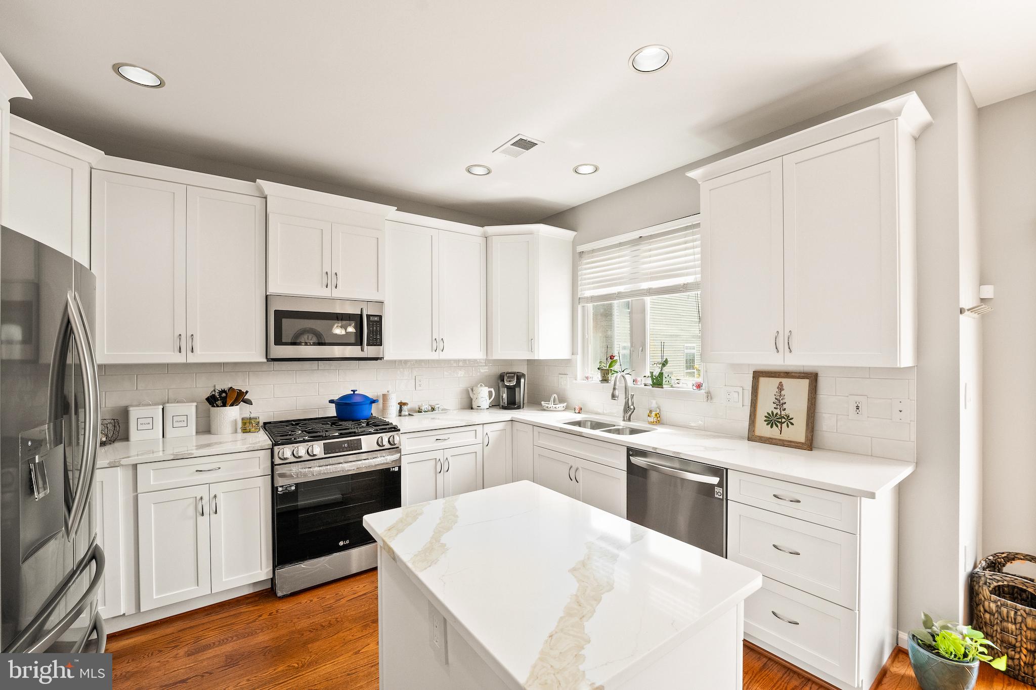 BRYARTON - Residential