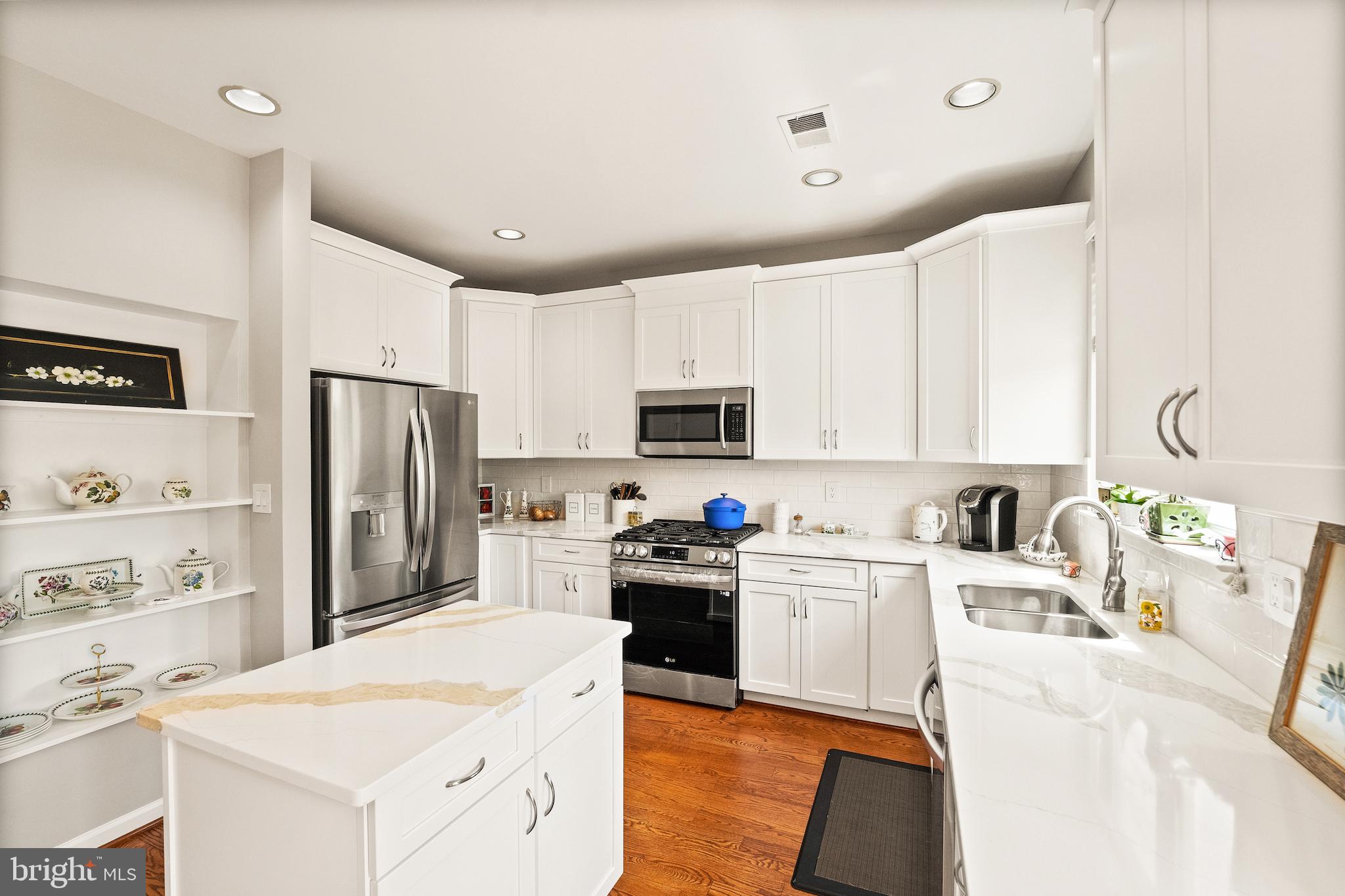 BRYARTON - Residential