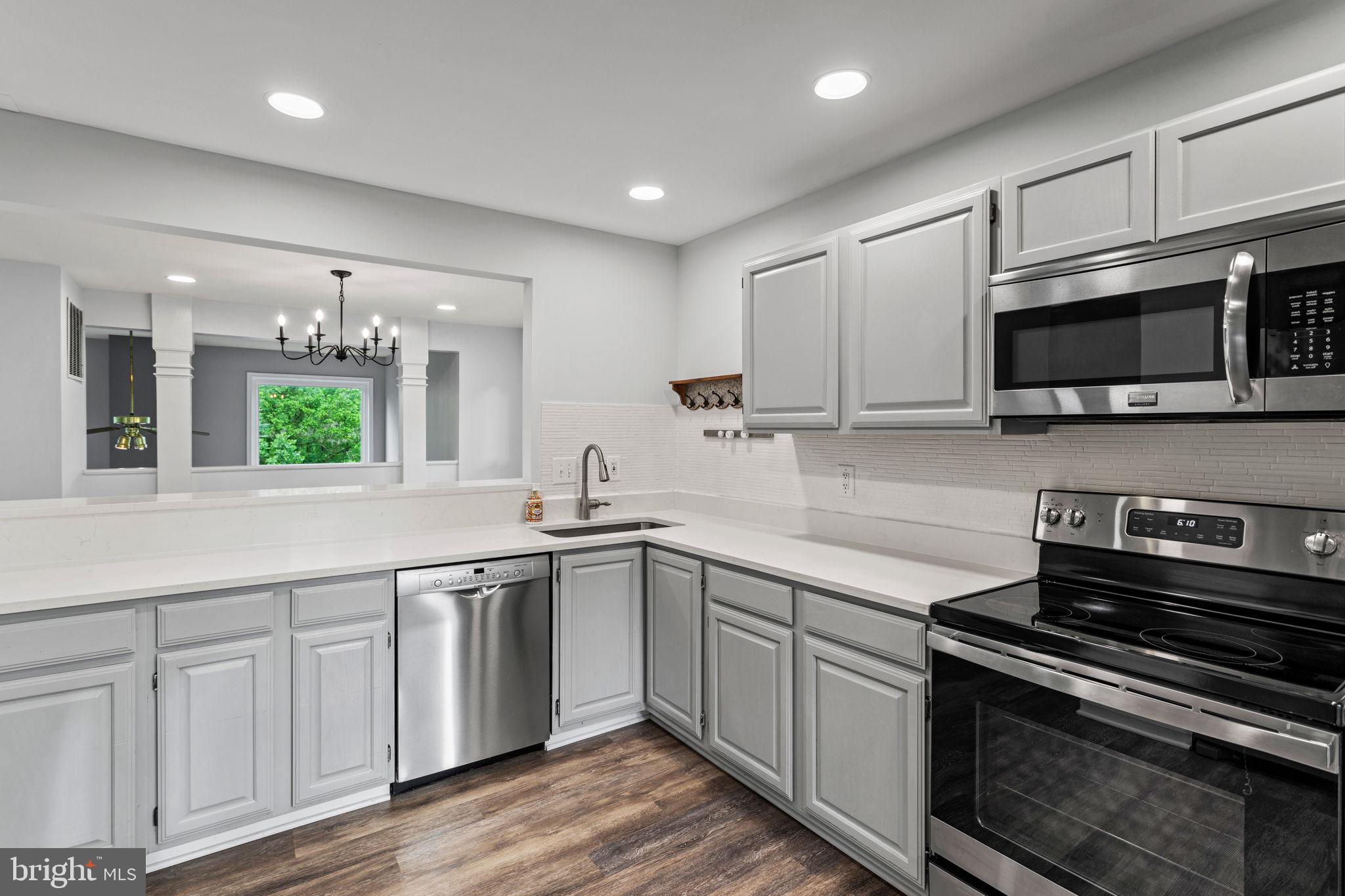 LAKE ANITA LOUISE - Residential Lease