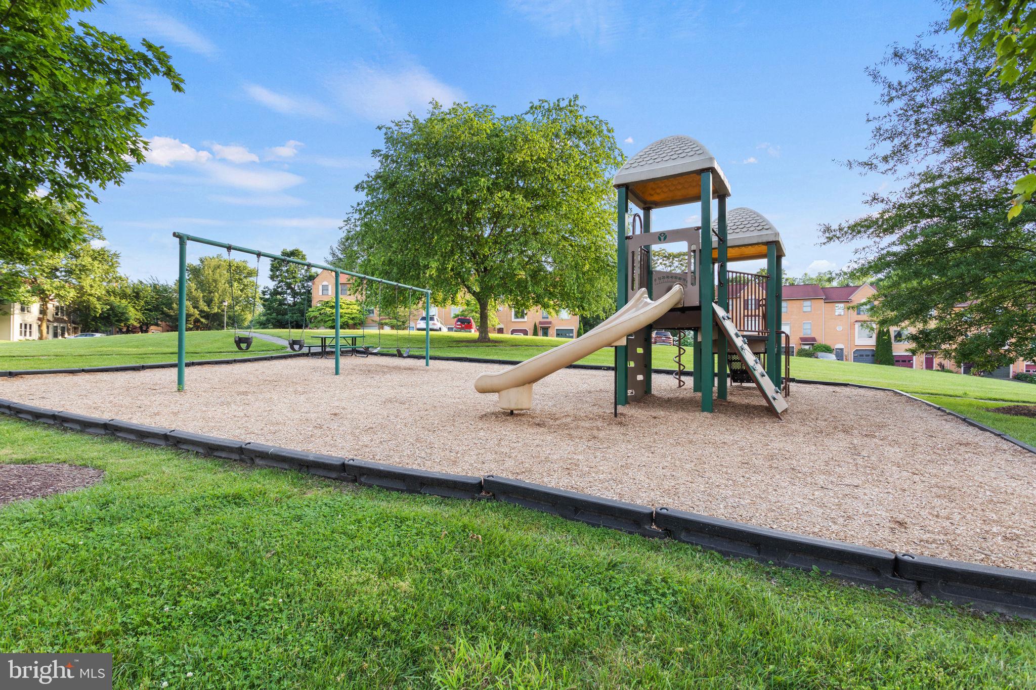 LAKE ANITA LOUISE - Residential Lease