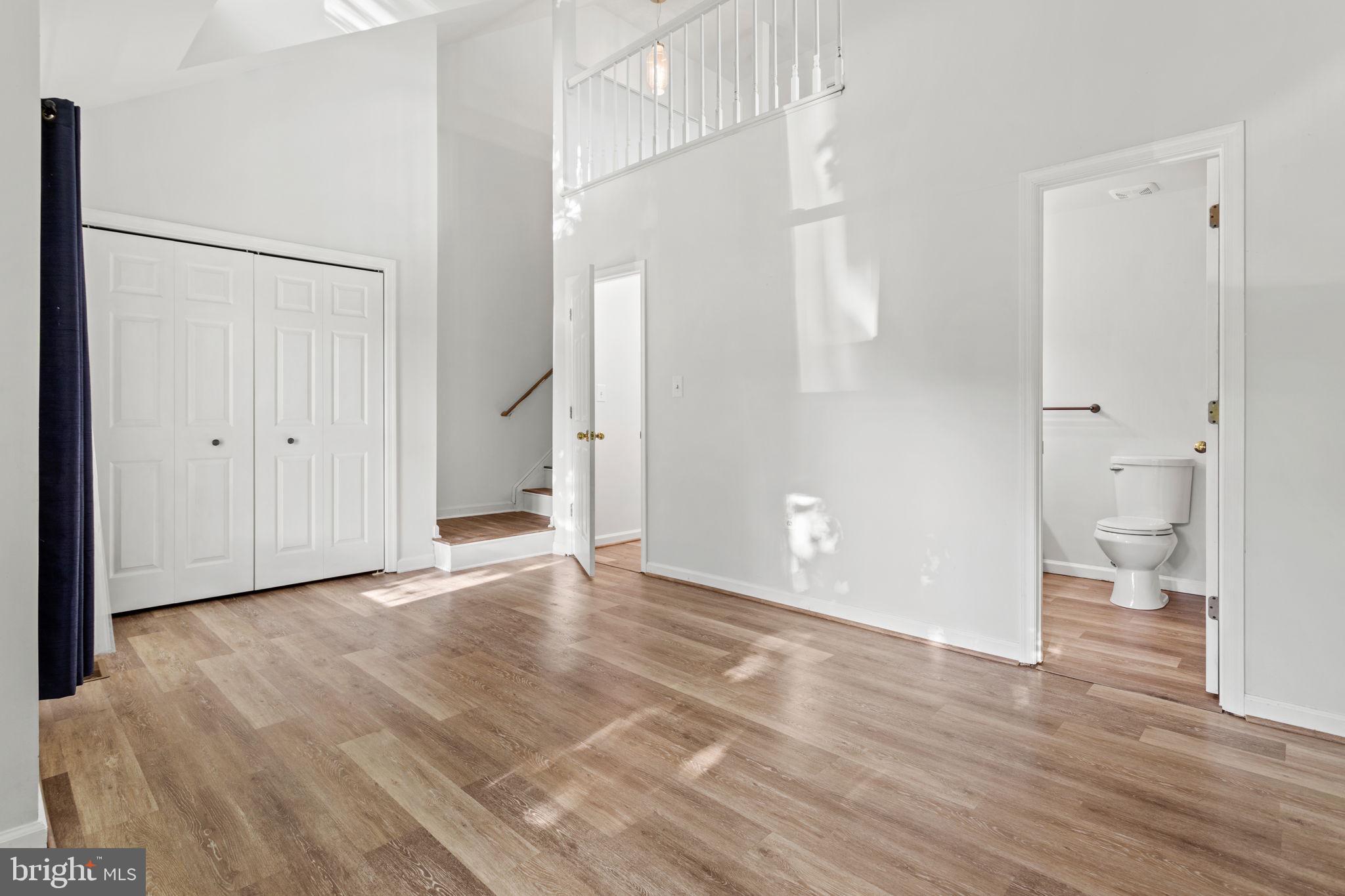 LAKE ANITA LOUISE - Residential Lease