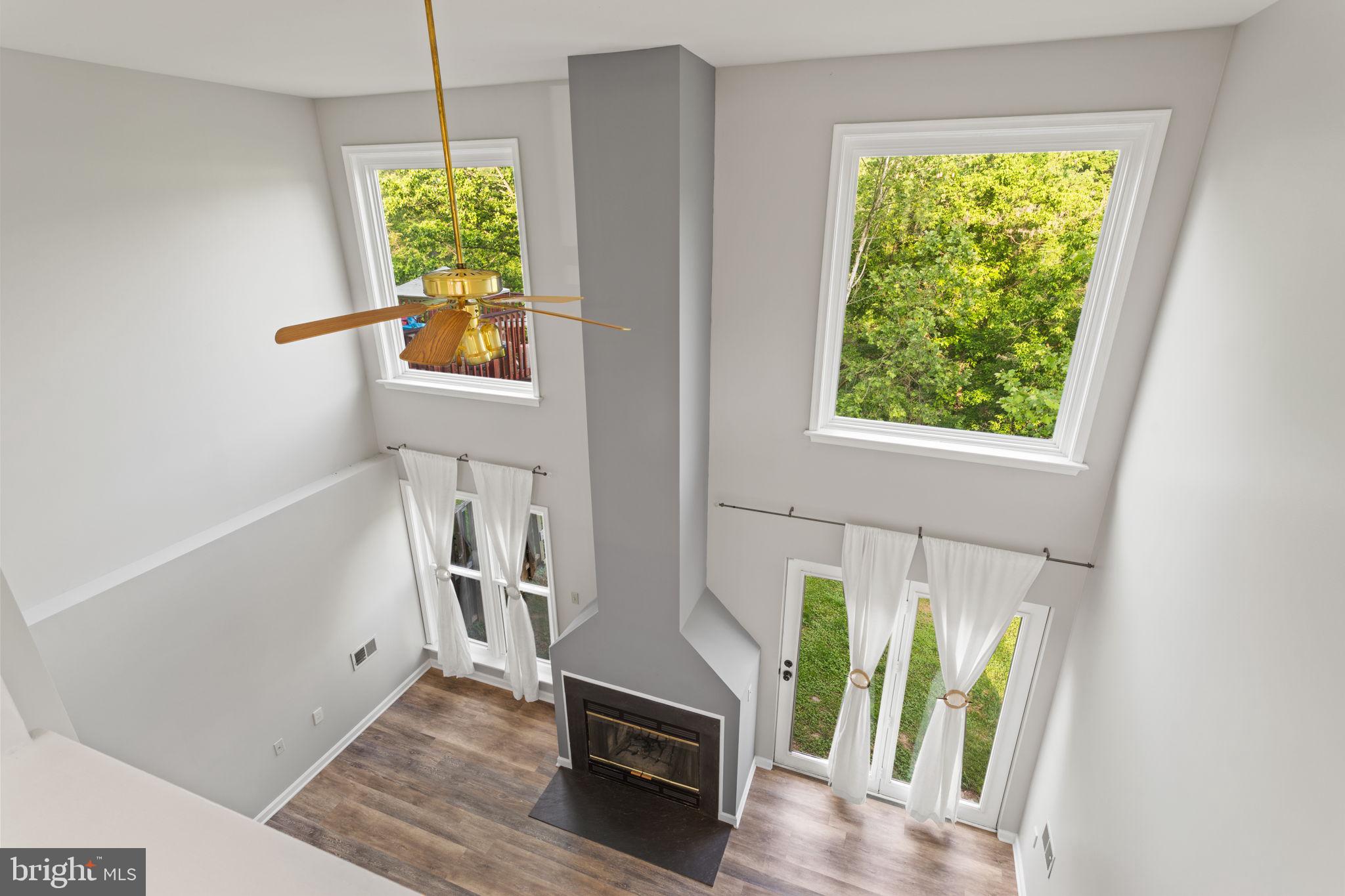 LAKE ANITA LOUISE - Residential Lease