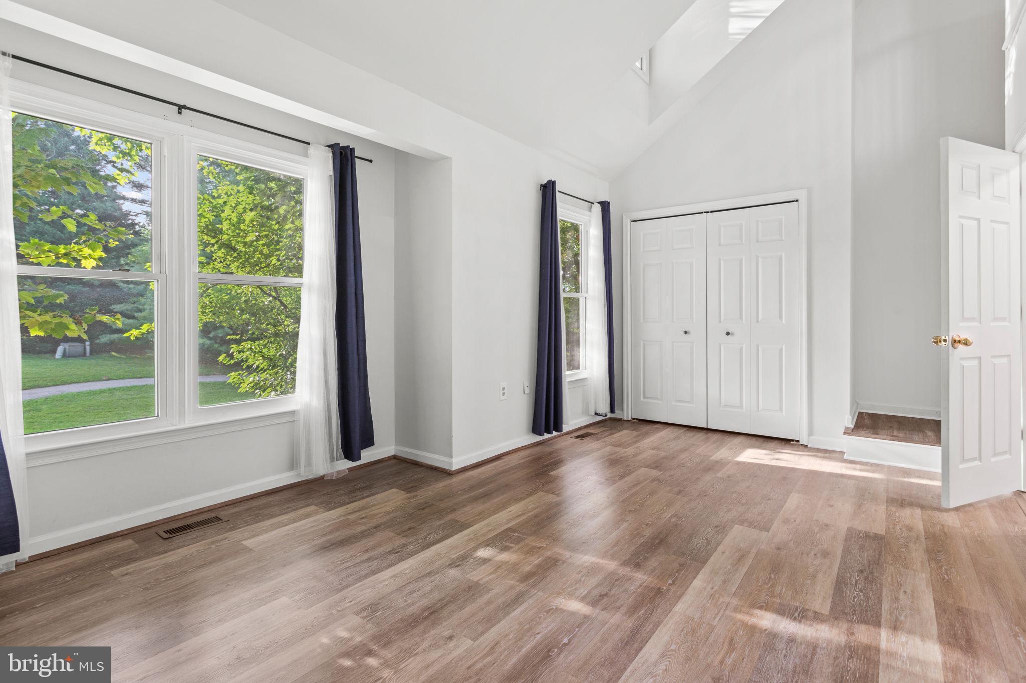 LAKE ANITA LOUISE - Residential Lease