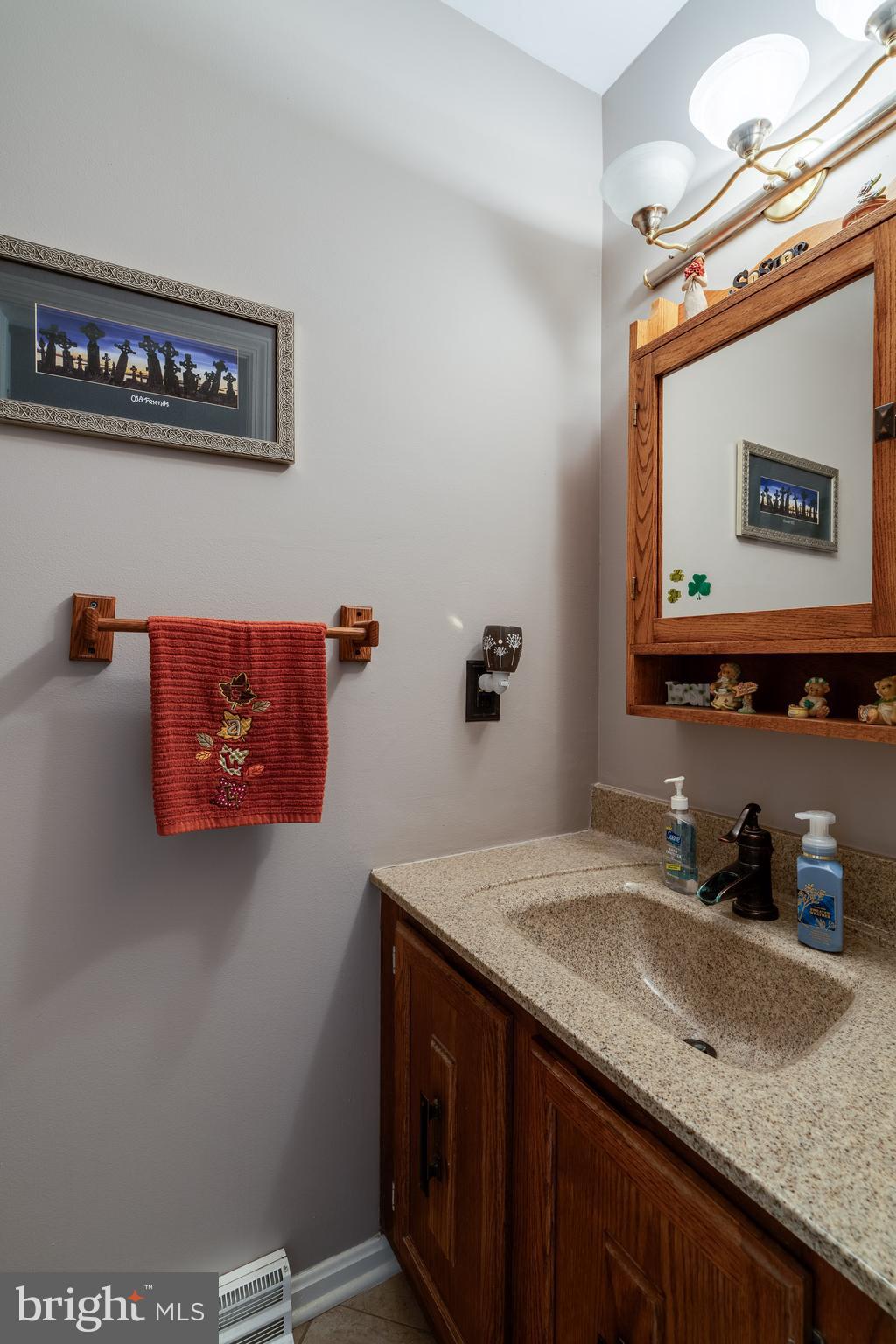 CAMBRIDGE VILLAGE - Residential