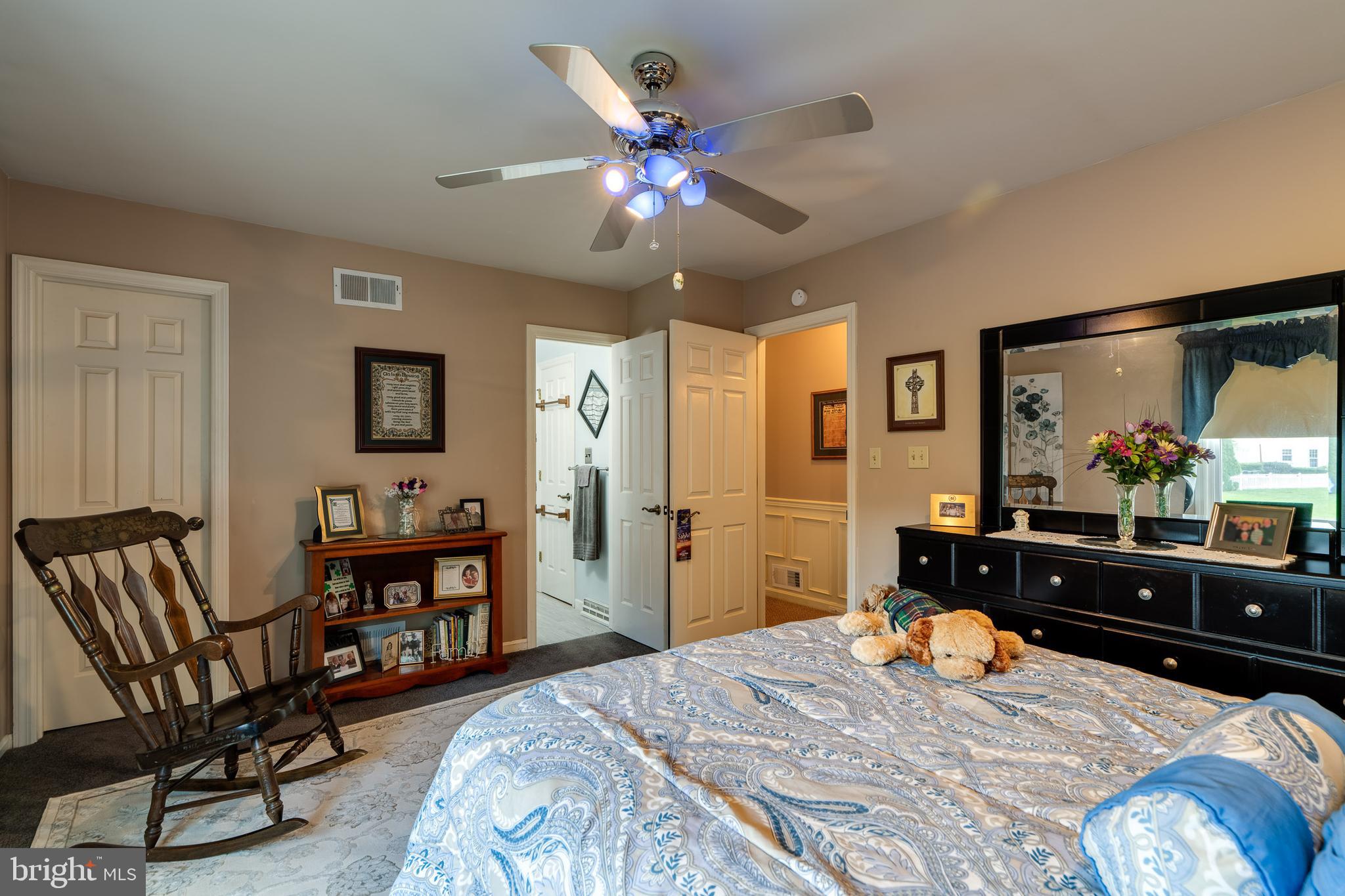 CAMBRIDGE VILLAGE - Residential