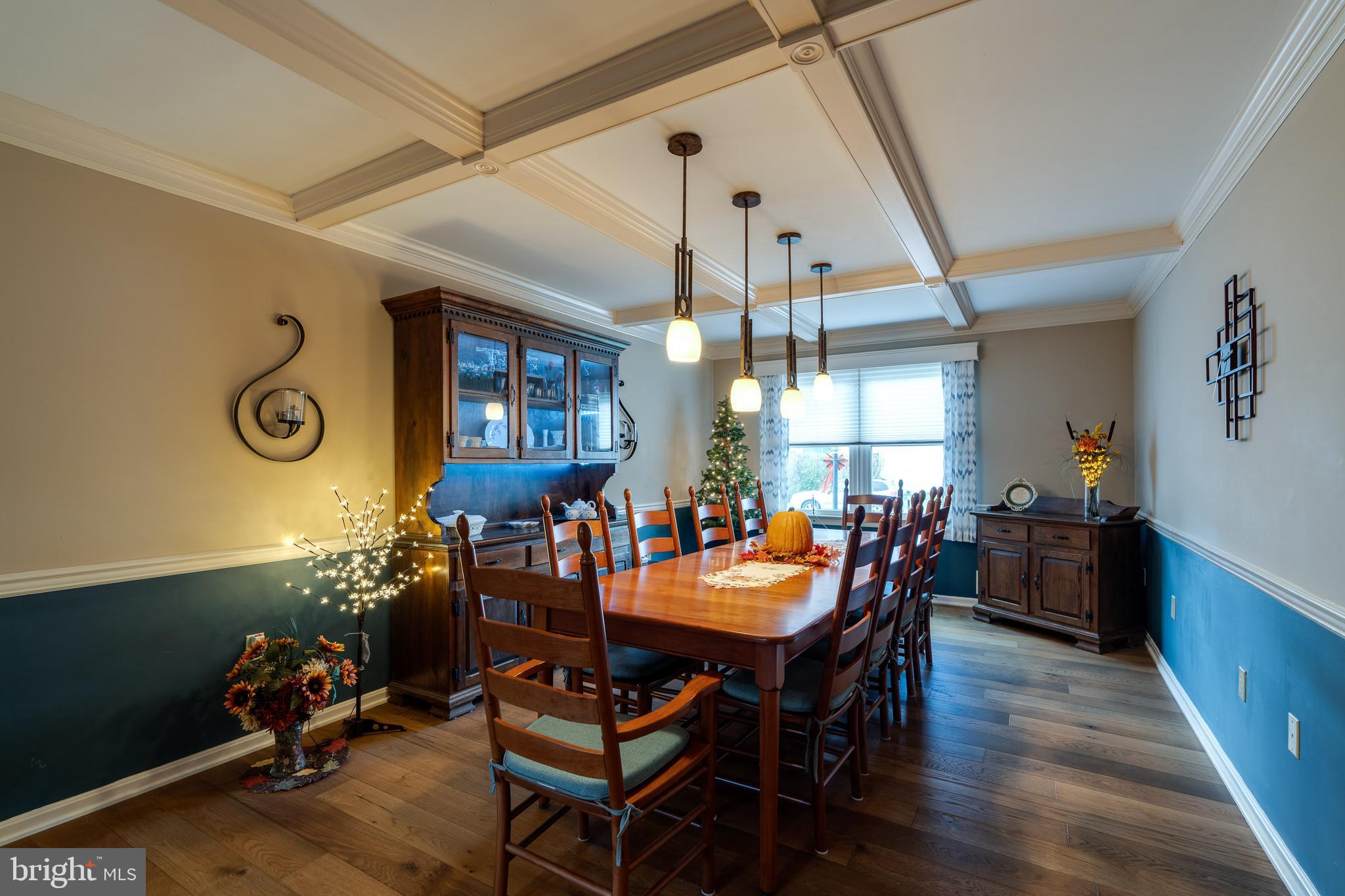 CAMBRIDGE VILLAGE - Residential