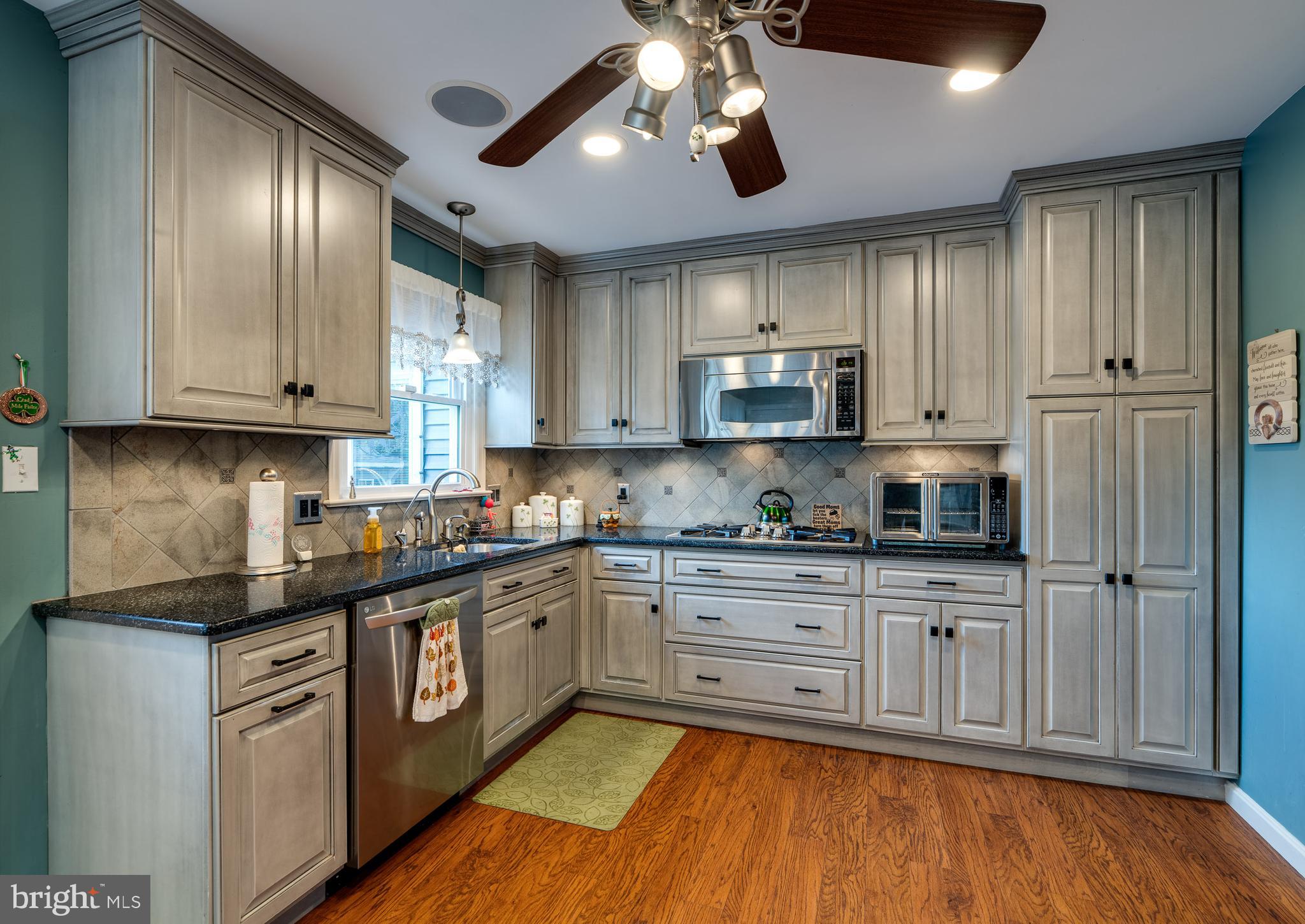 CAMBRIDGE VILLAGE - Residential