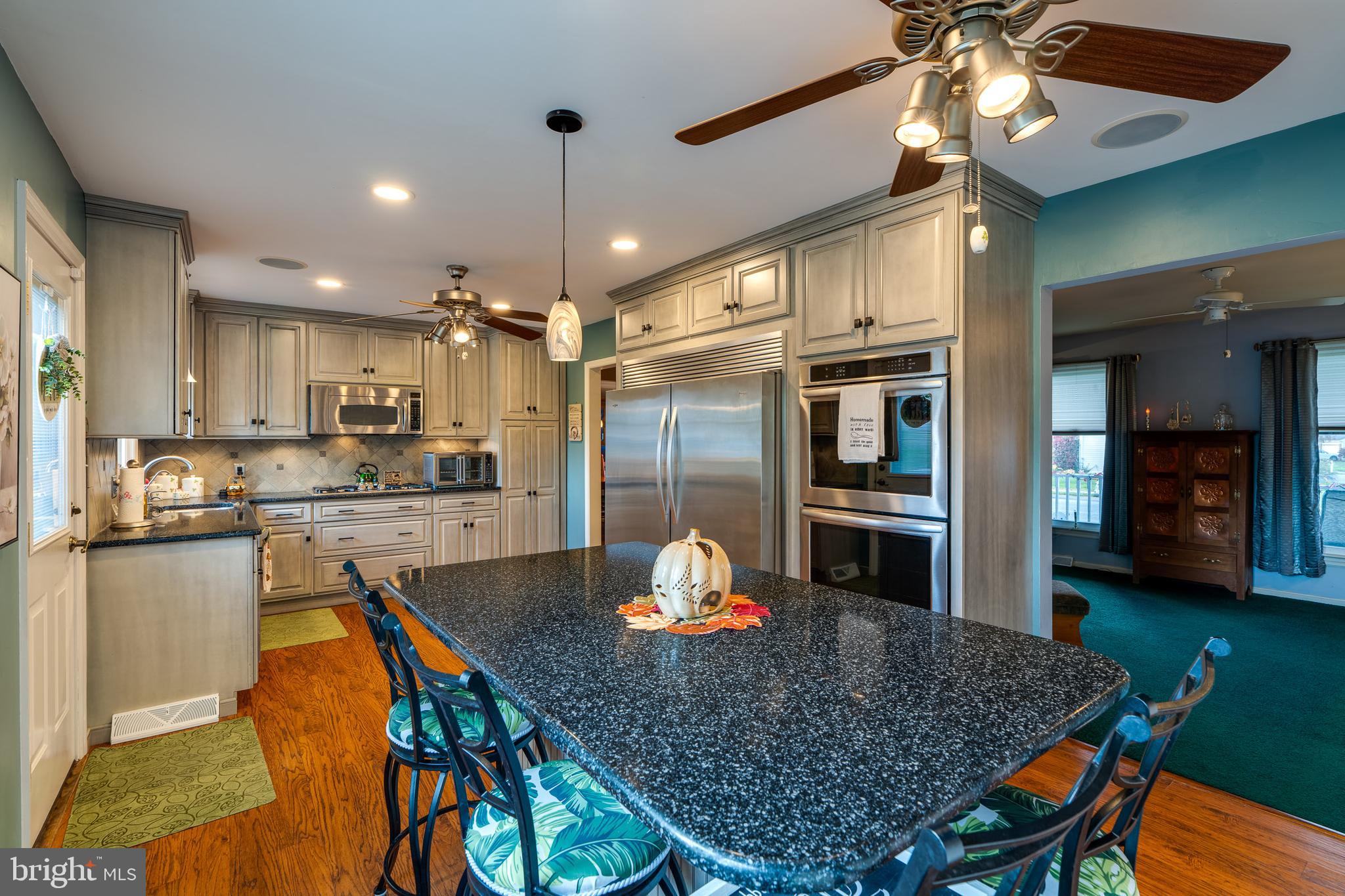 CAMBRIDGE VILLAGE - Residential