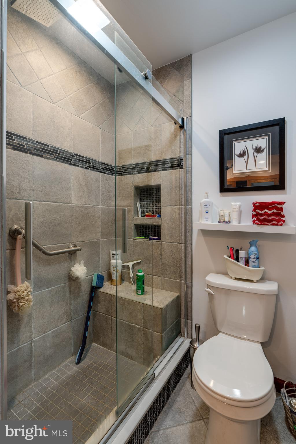 CAMBRIDGE VILLAGE - Residential