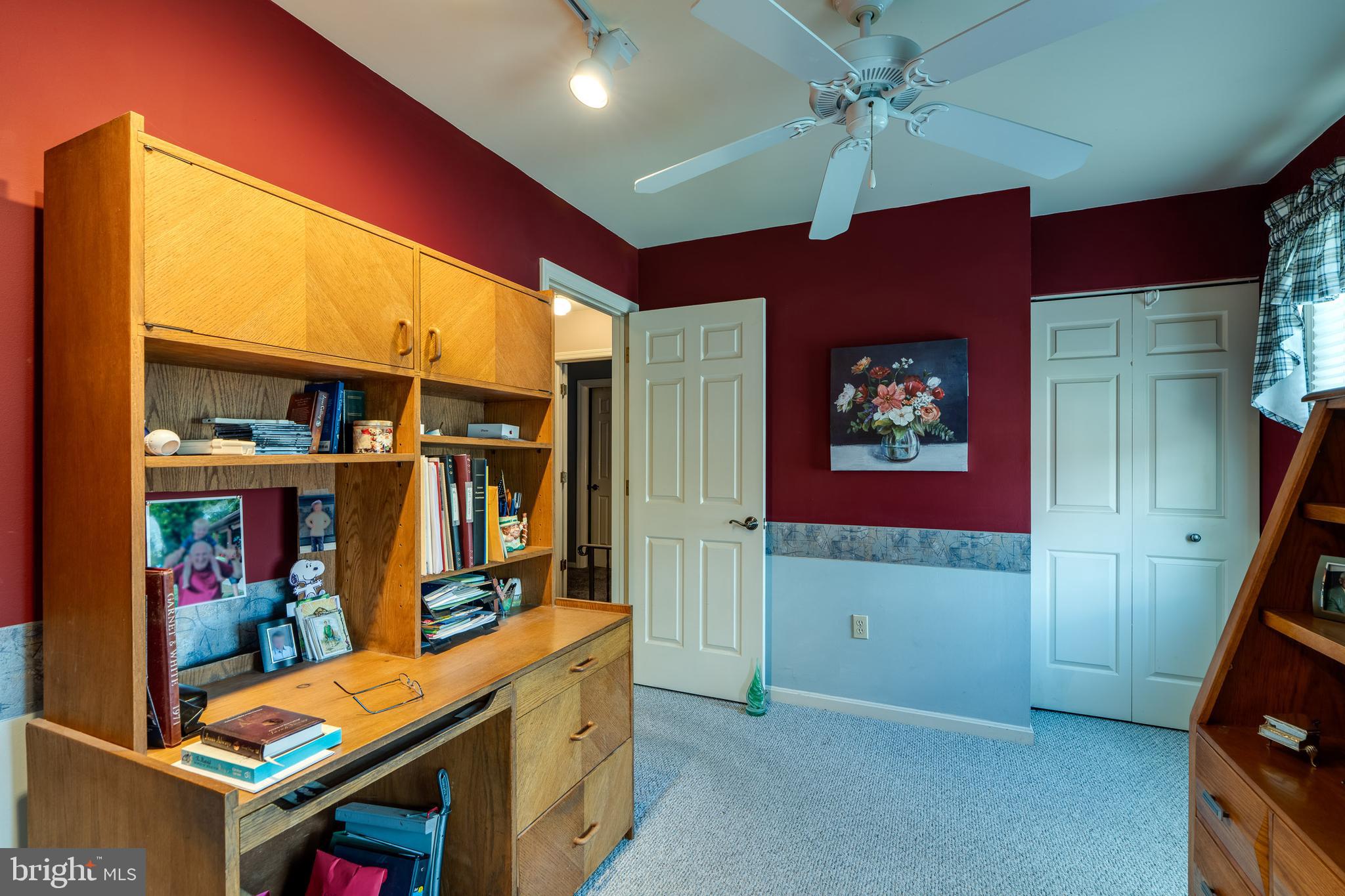 CAMBRIDGE VILLAGE - Residential