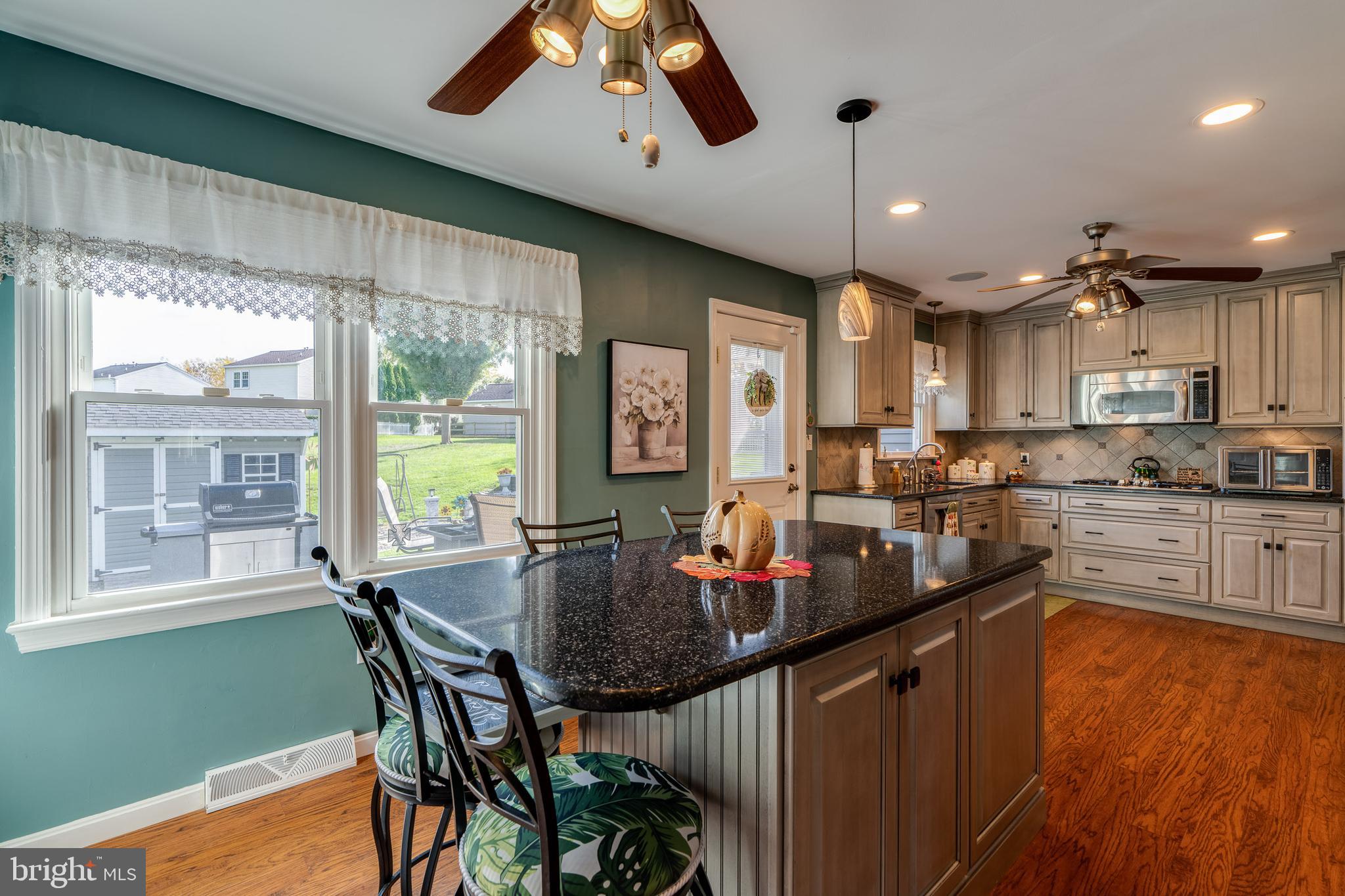 CAMBRIDGE VILLAGE - Residential