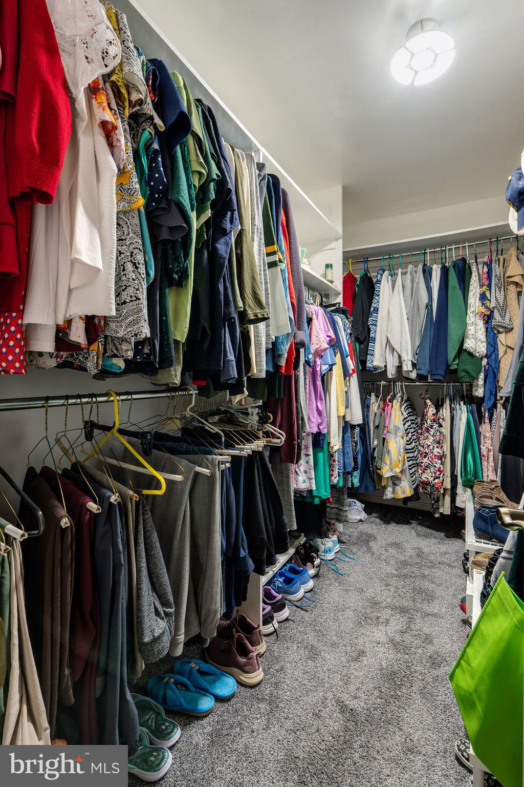 CAMBRIDGE VILLAGE - Residential