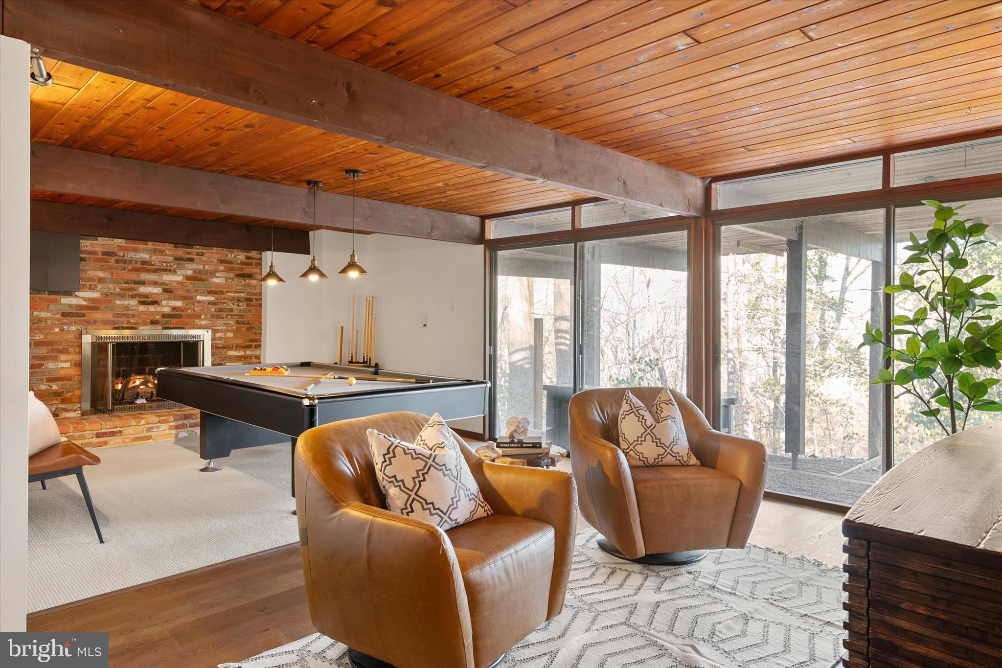 DOWNS ON THE SEVERN - Residential