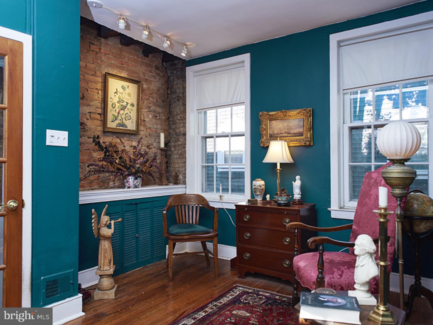 WASHINGTON SQ WEST - Residential