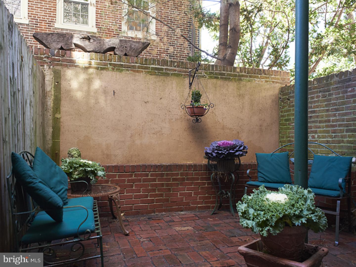 WASHINGTON SQ WEST - Residential