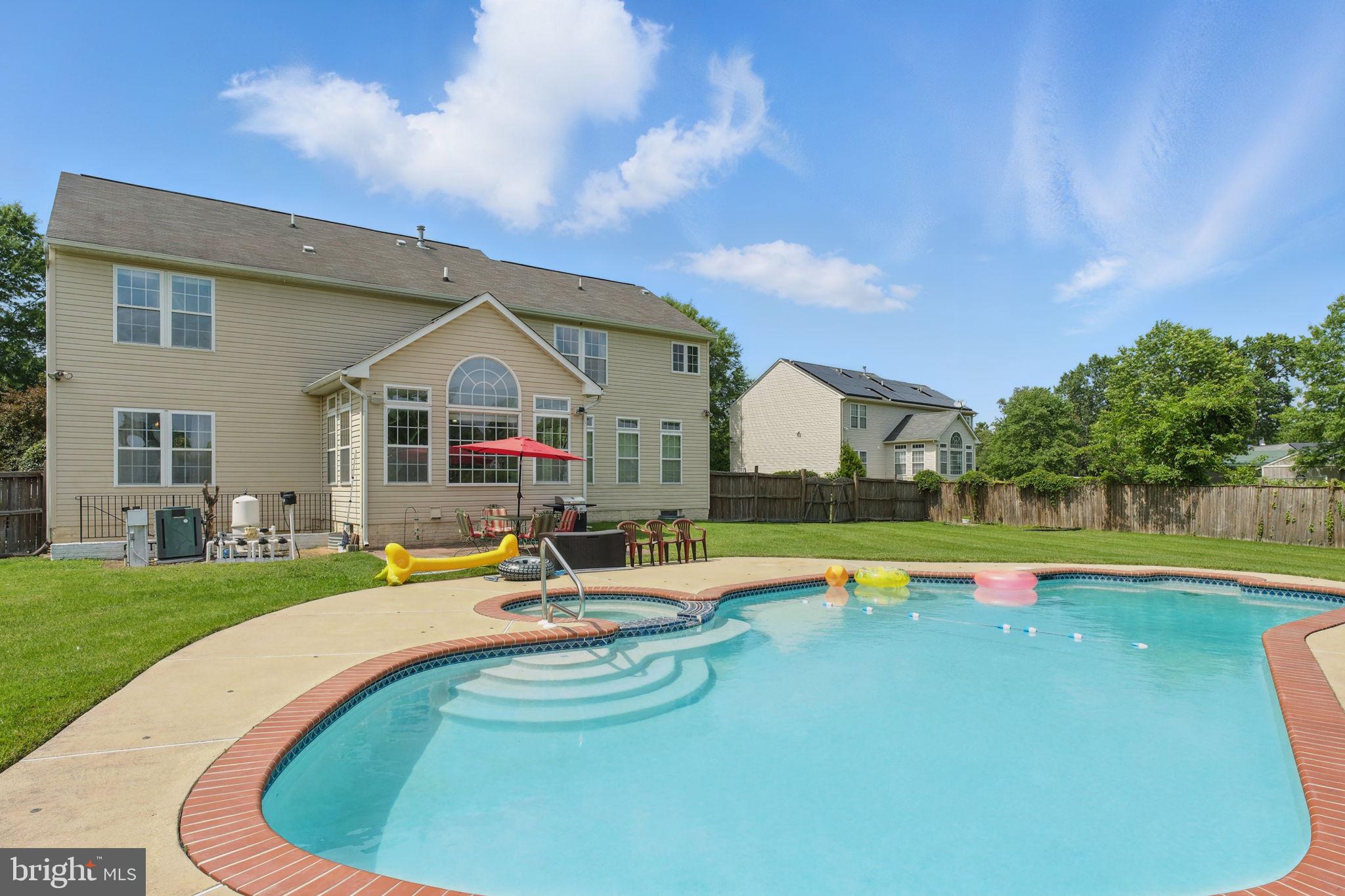 7901 WEBSTER LANE
