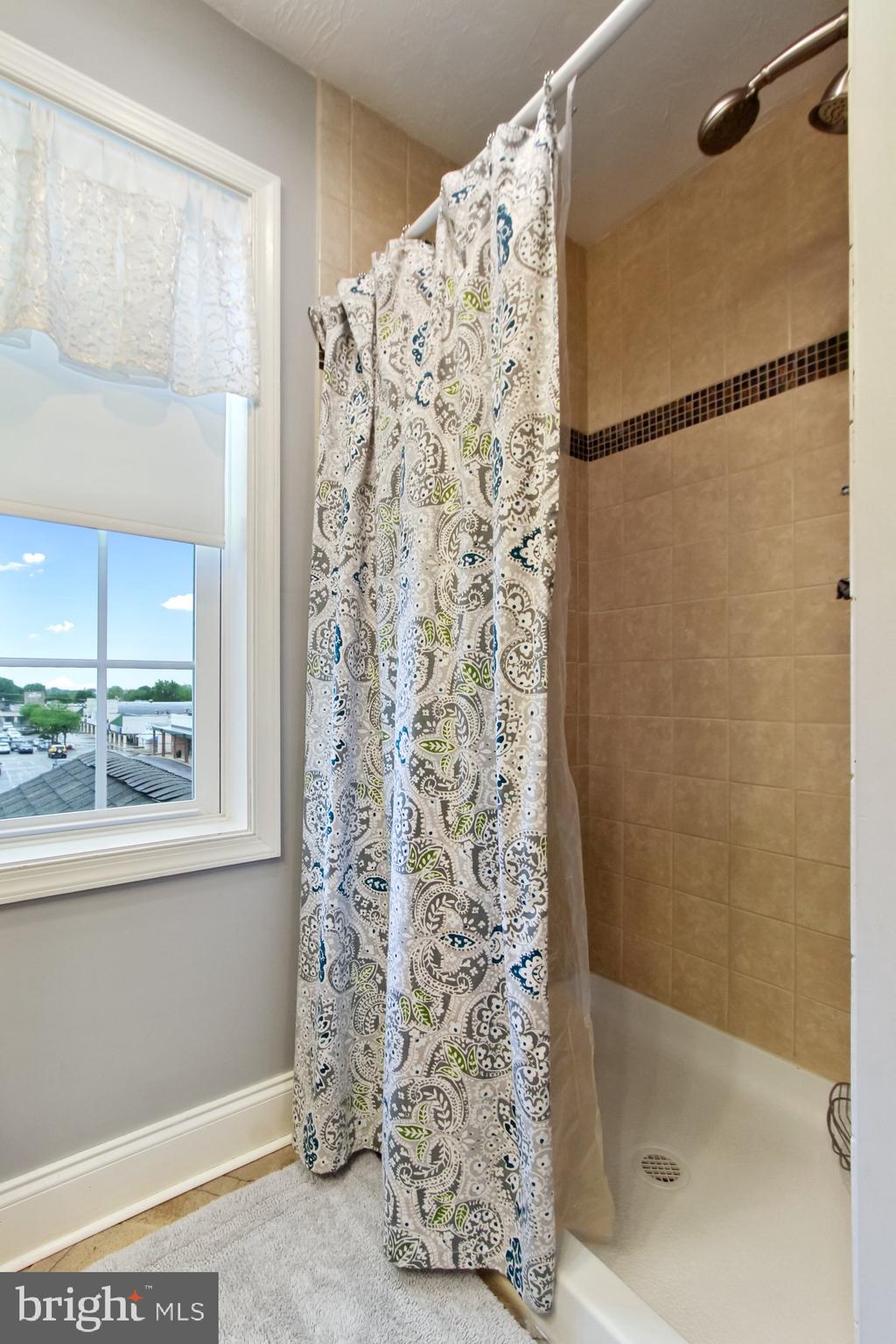 SPRINGDALE - Residential