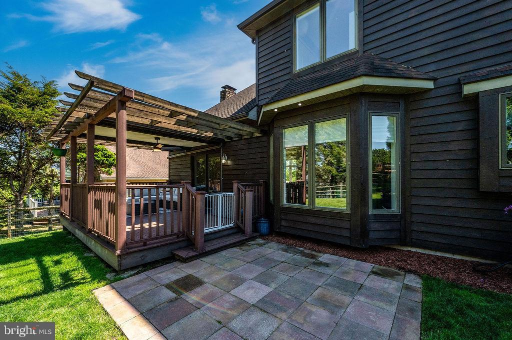 GRIST MILL FARMS - Residential