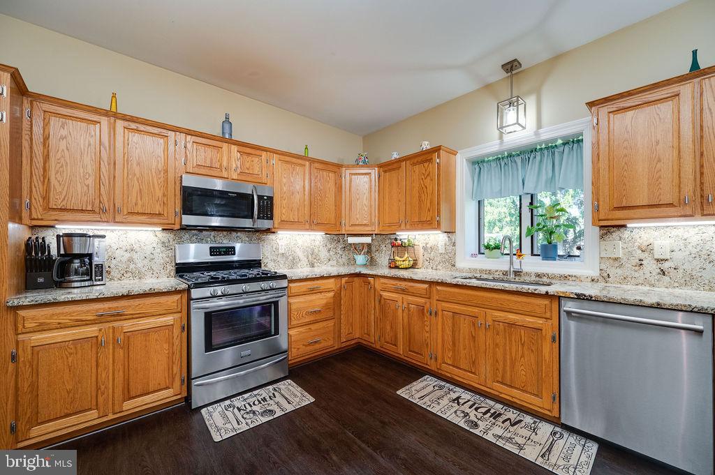 GRIST MILL FARMS - Residential