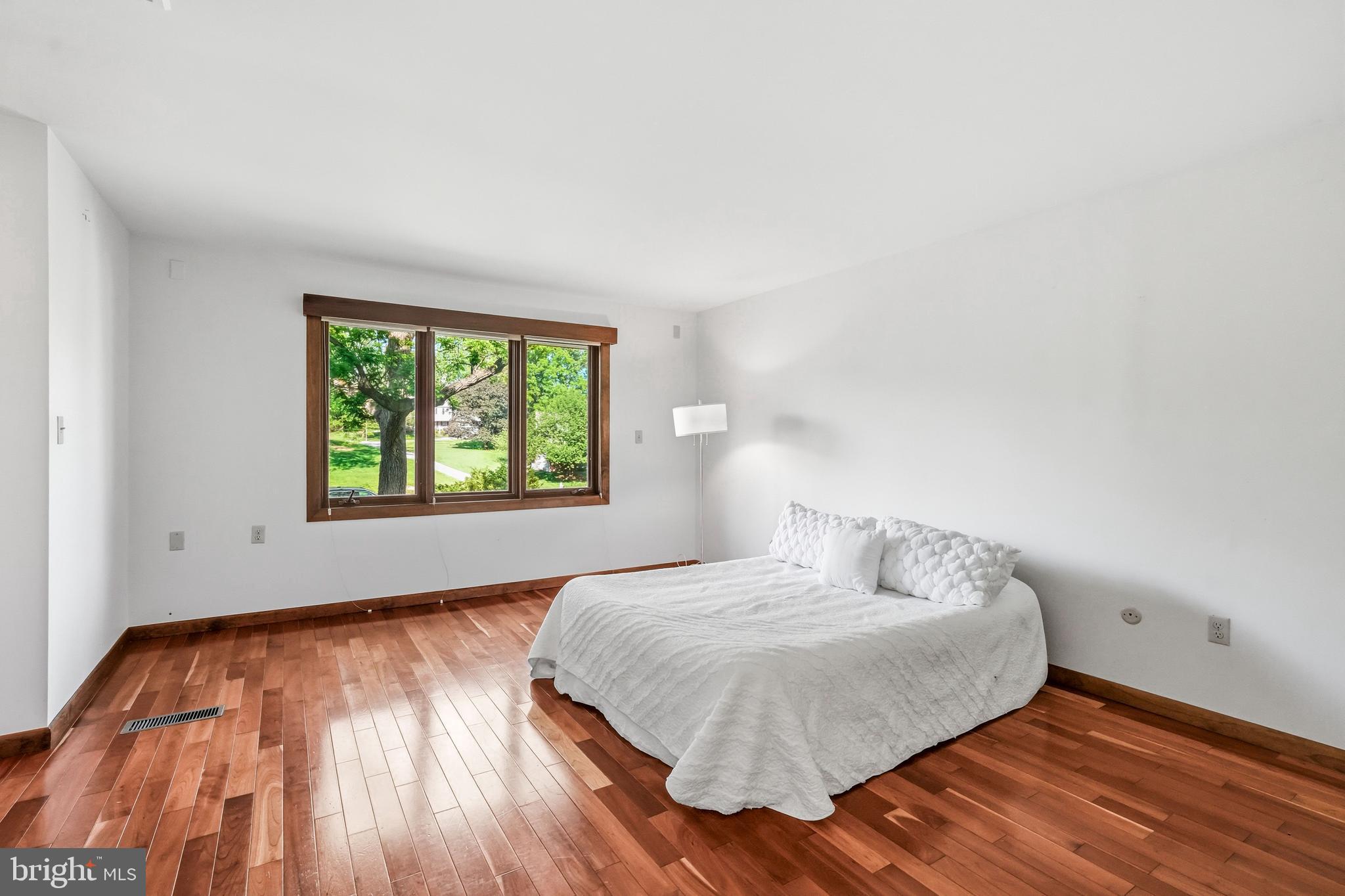 COLDSTREAM - Residential