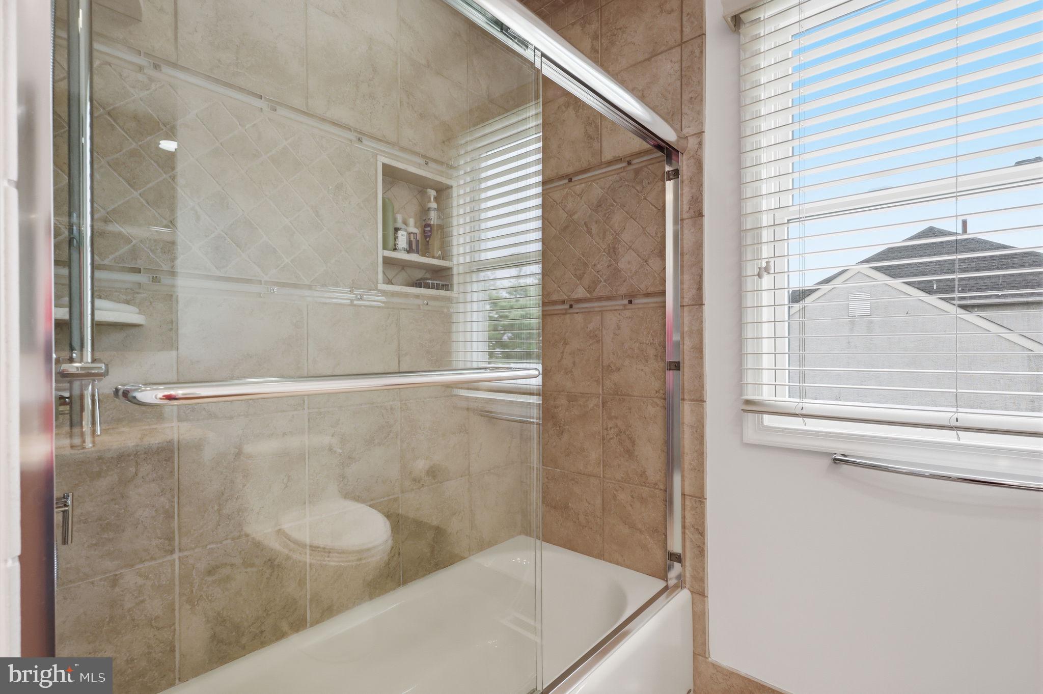 NORTHAMPTON ESTS - Residential