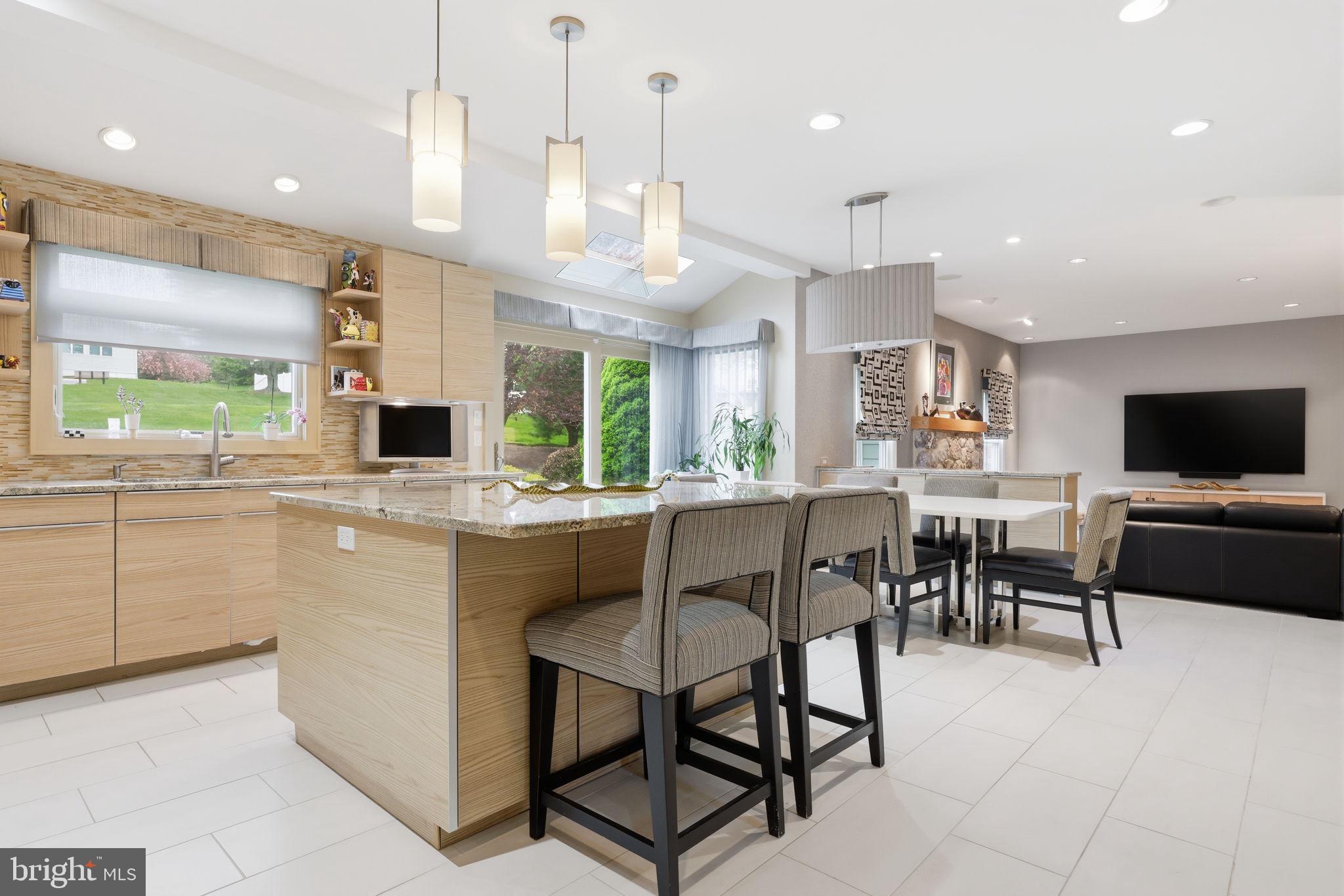 NORTHAMPTON ESTS - Residential