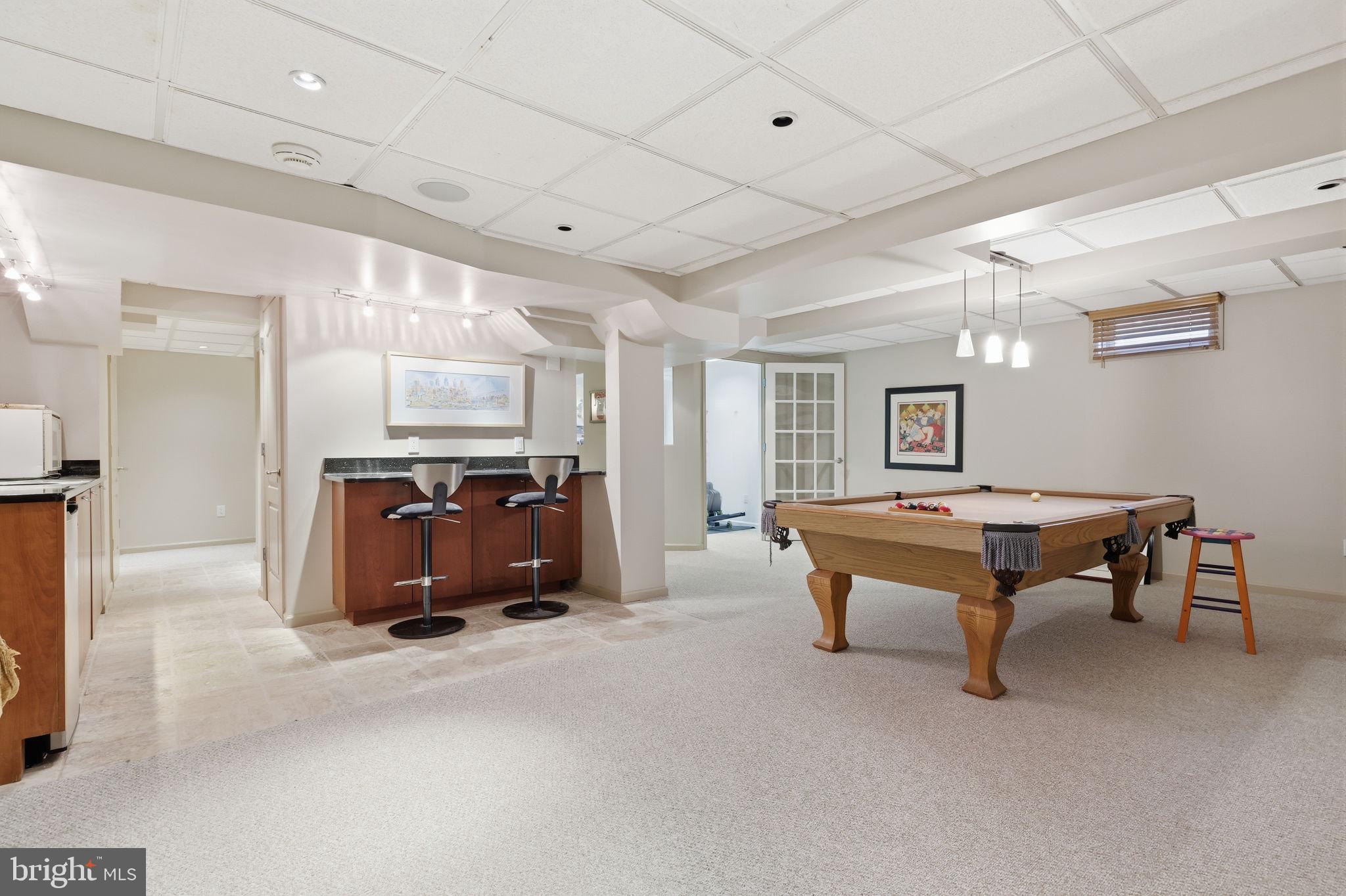 NORTHAMPTON ESTS - Residential