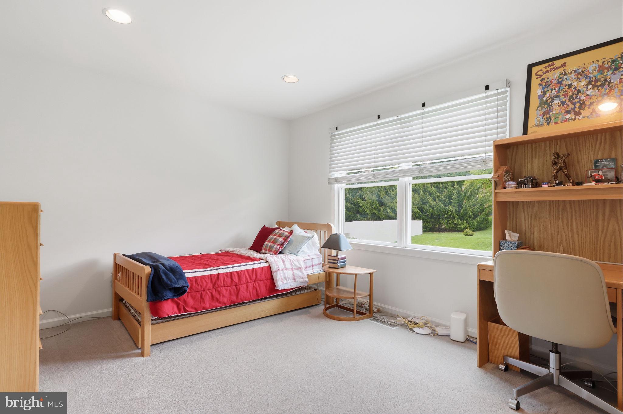 NORTHAMPTON ESTS - Residential