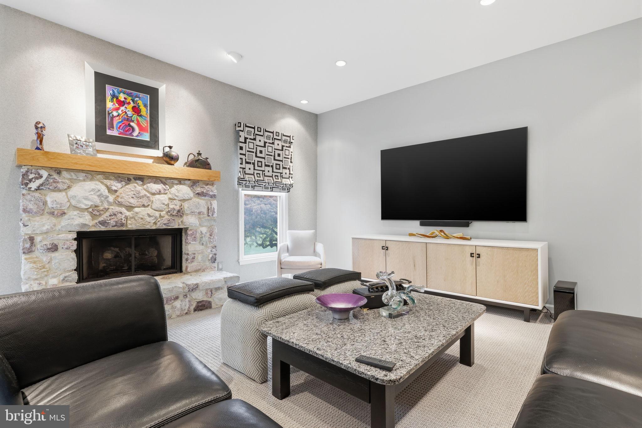 NORTHAMPTON ESTS - Residential