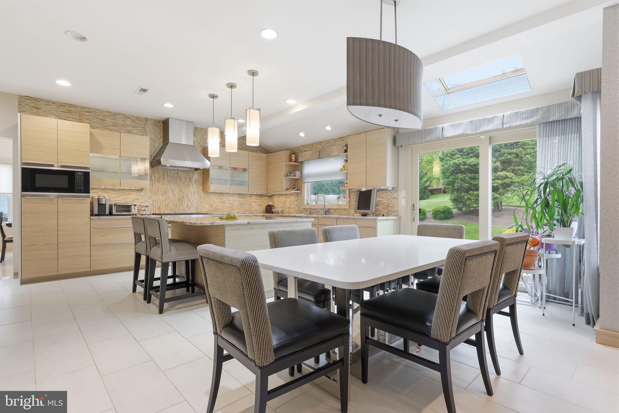 NORTHAMPTON ESTS - Residential